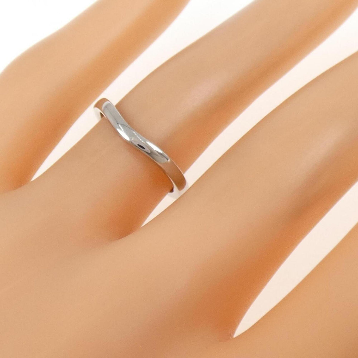 Cartier Platinum 950 Band Ring (Pre-Owned)