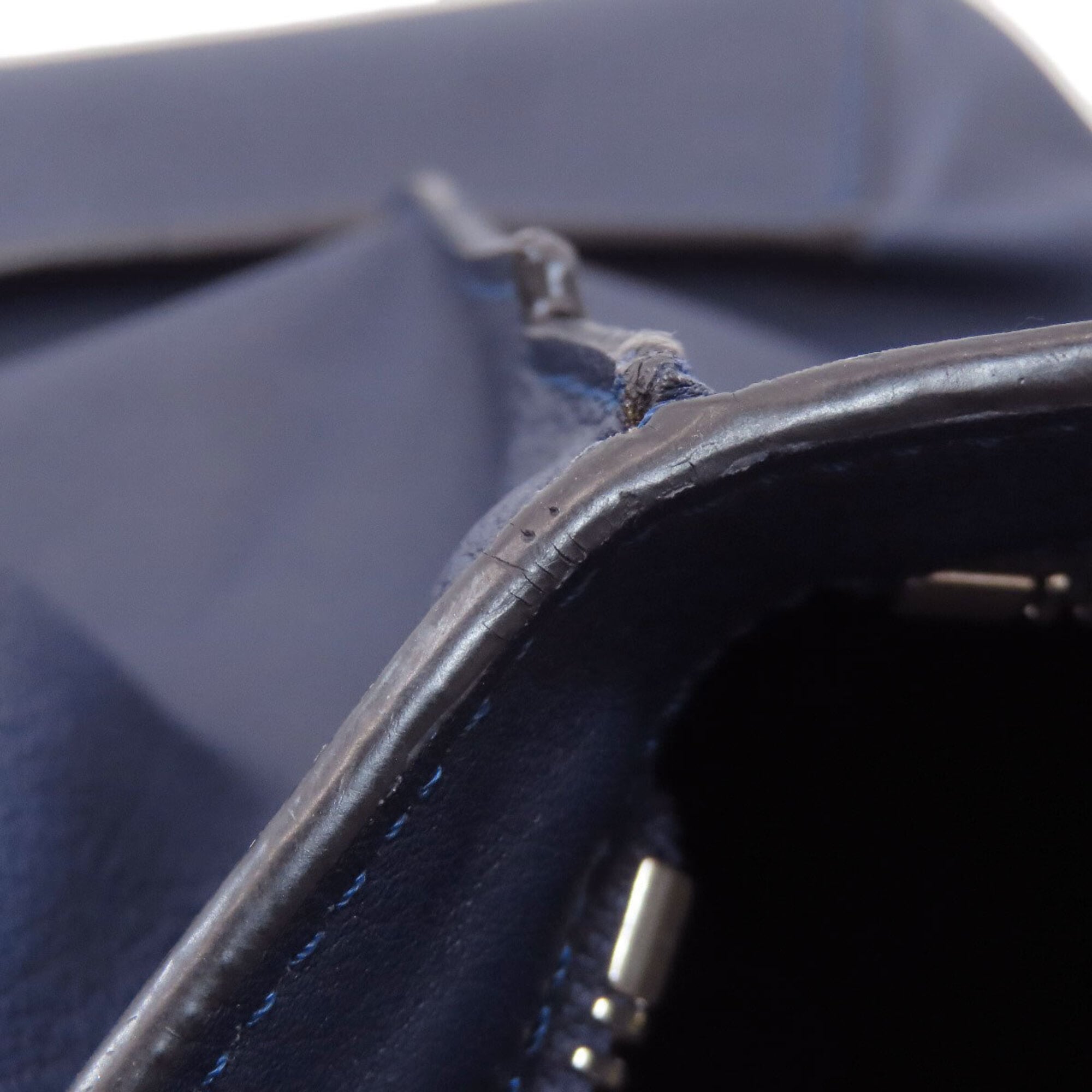 Loewe Navy Leather (Pre-Owned)