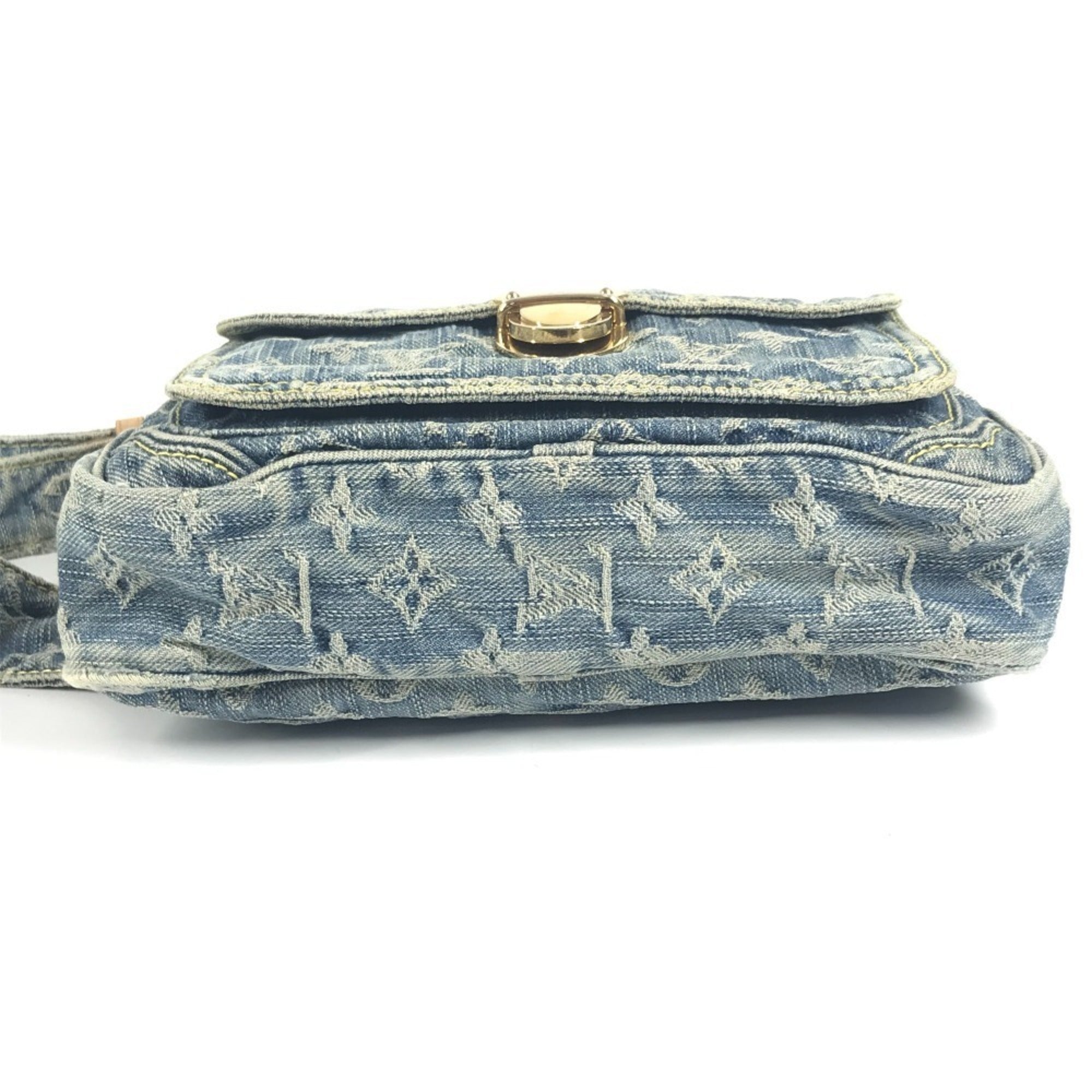 Louis Vuitton Monogram Denim Blue Monogram Monogram Denim Sling Bag (Pre-Owned)