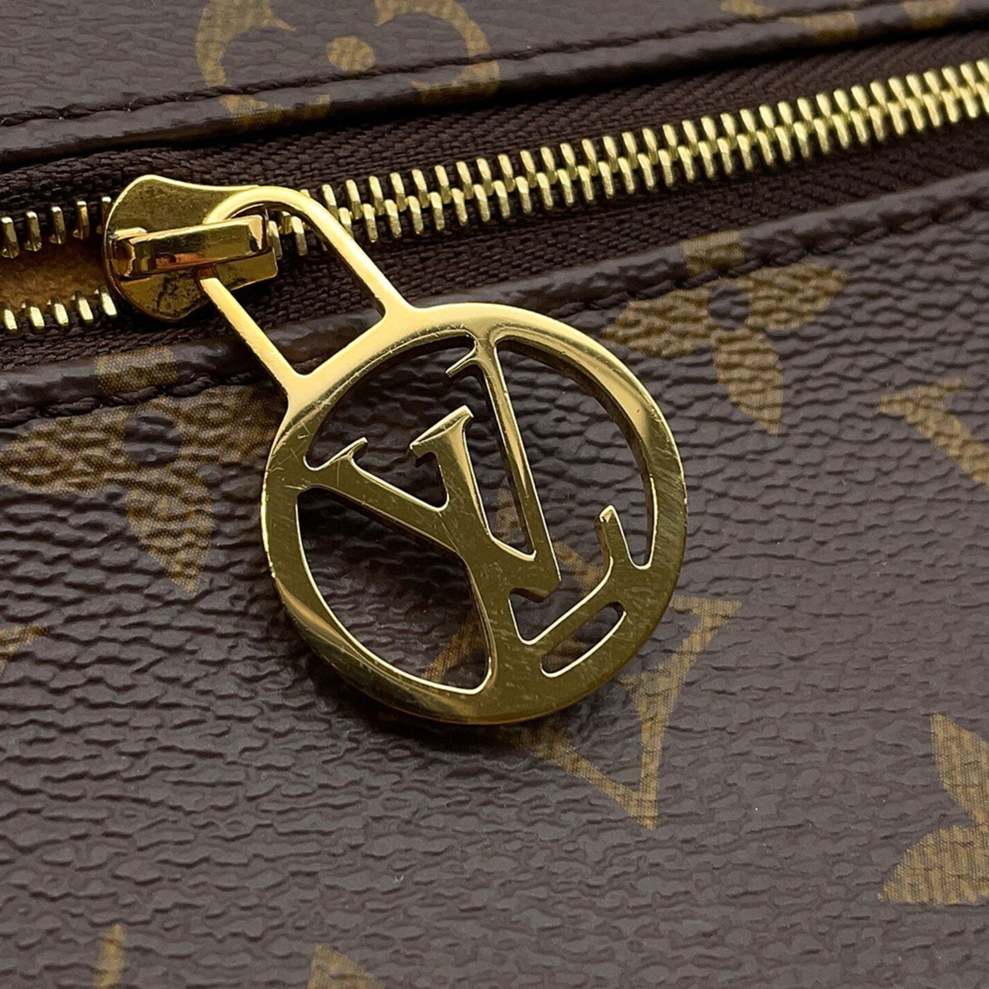 Louis Vuitton Beige Monogram Monogram Shoulder Bag (Pre-Owned)