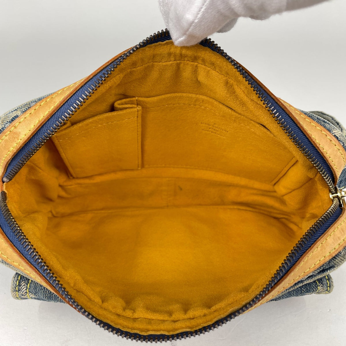 Louis Vuitton Blue Monogram Denim Sling Bag (Pre-Owned)