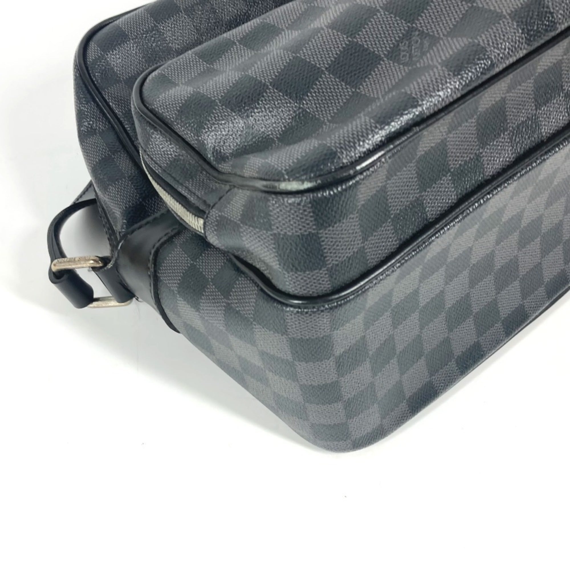 Louis Vuitton Damier Graphite Black Damier Graphite Shoulder Bag (Pre-Owned)