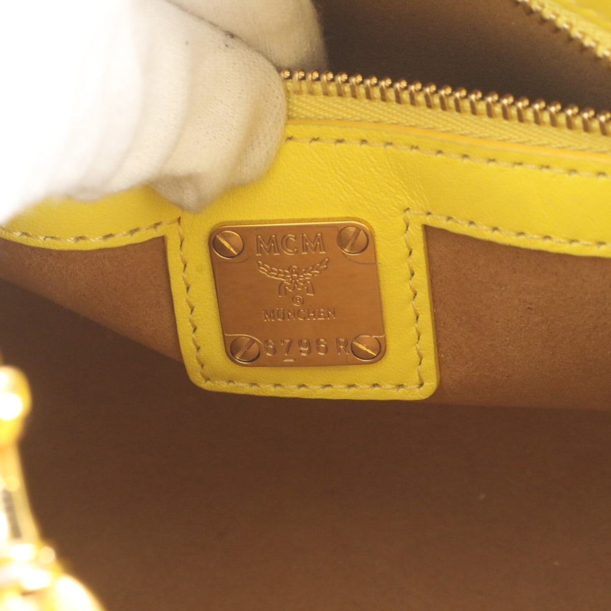 Mcm Yellow Leather Handbag Shoulder Bag Tote Bag (Pre-Owned)