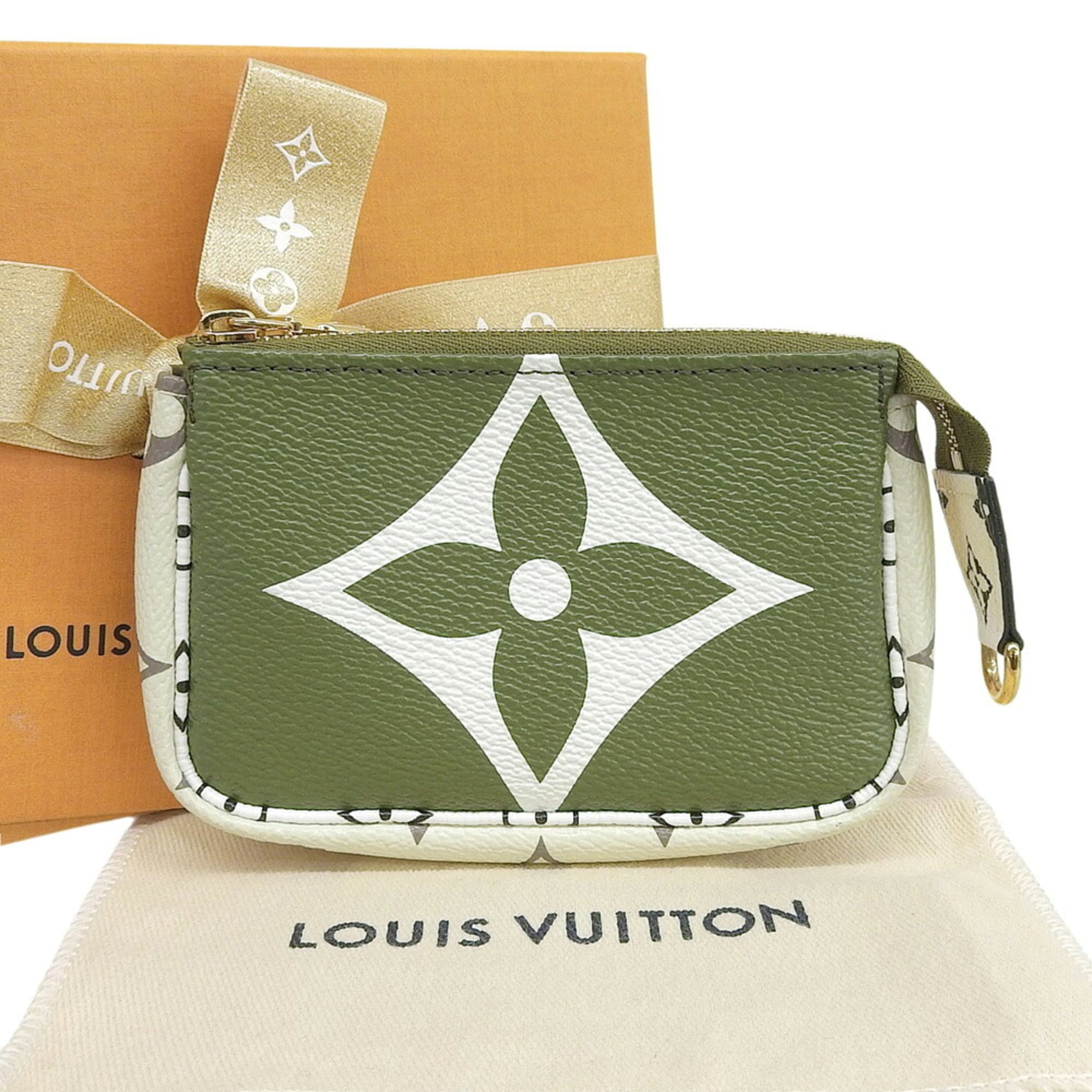 Louis Vuitton Beige Khaki Monogram Monogram Pouch (Pre-Owned)