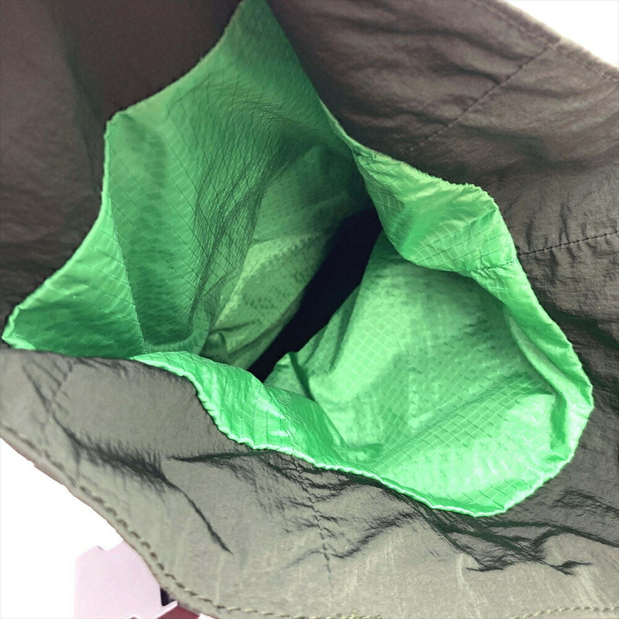 Bottega Veneta Green Nylon Fanny Pack Sling Bag (Pre-Owned)