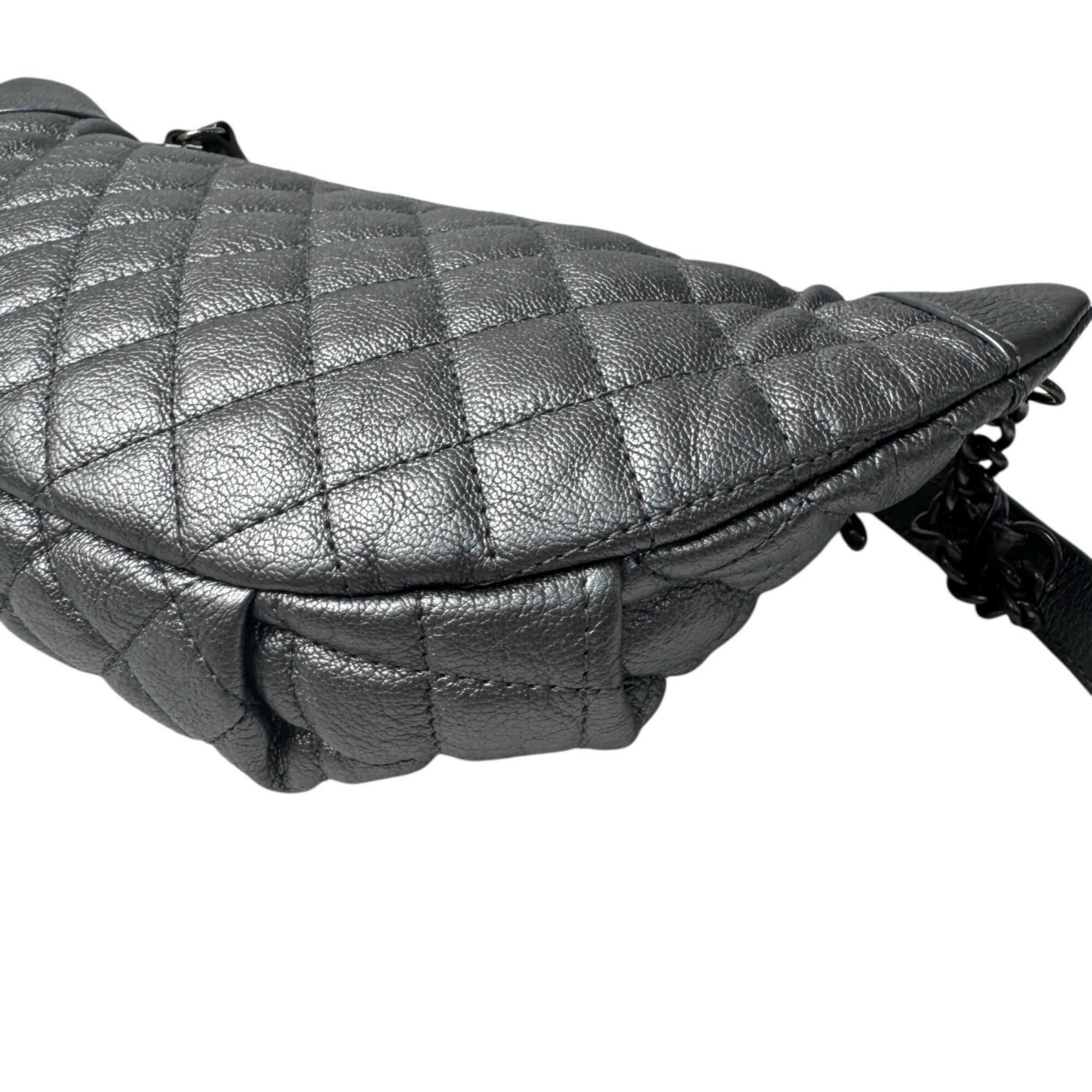 Chanel Silver Leather Fanny Pack (Pre-Owned)