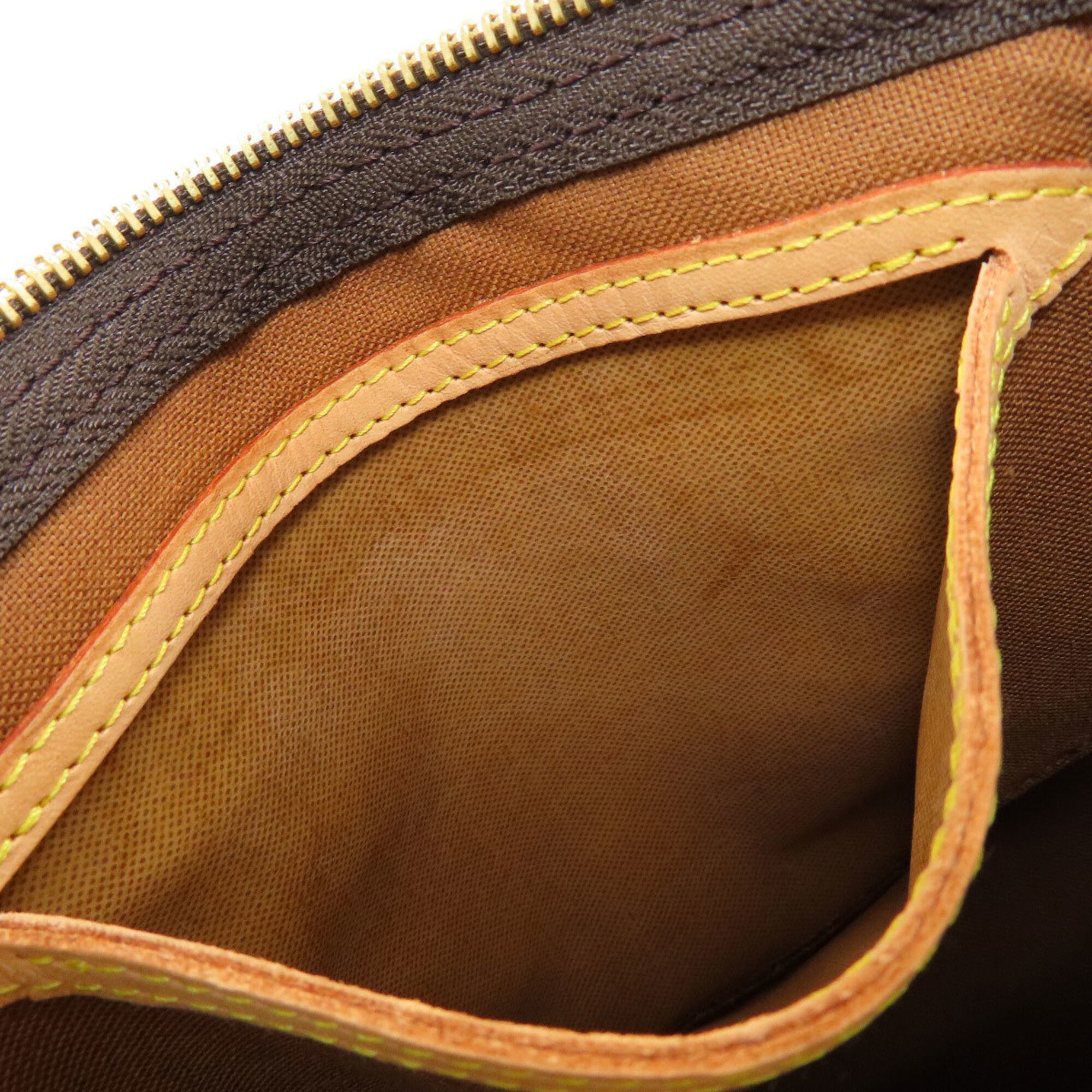 Louis Vuitton Monogram Monogram Monogram Handbag (Pre-Owned)