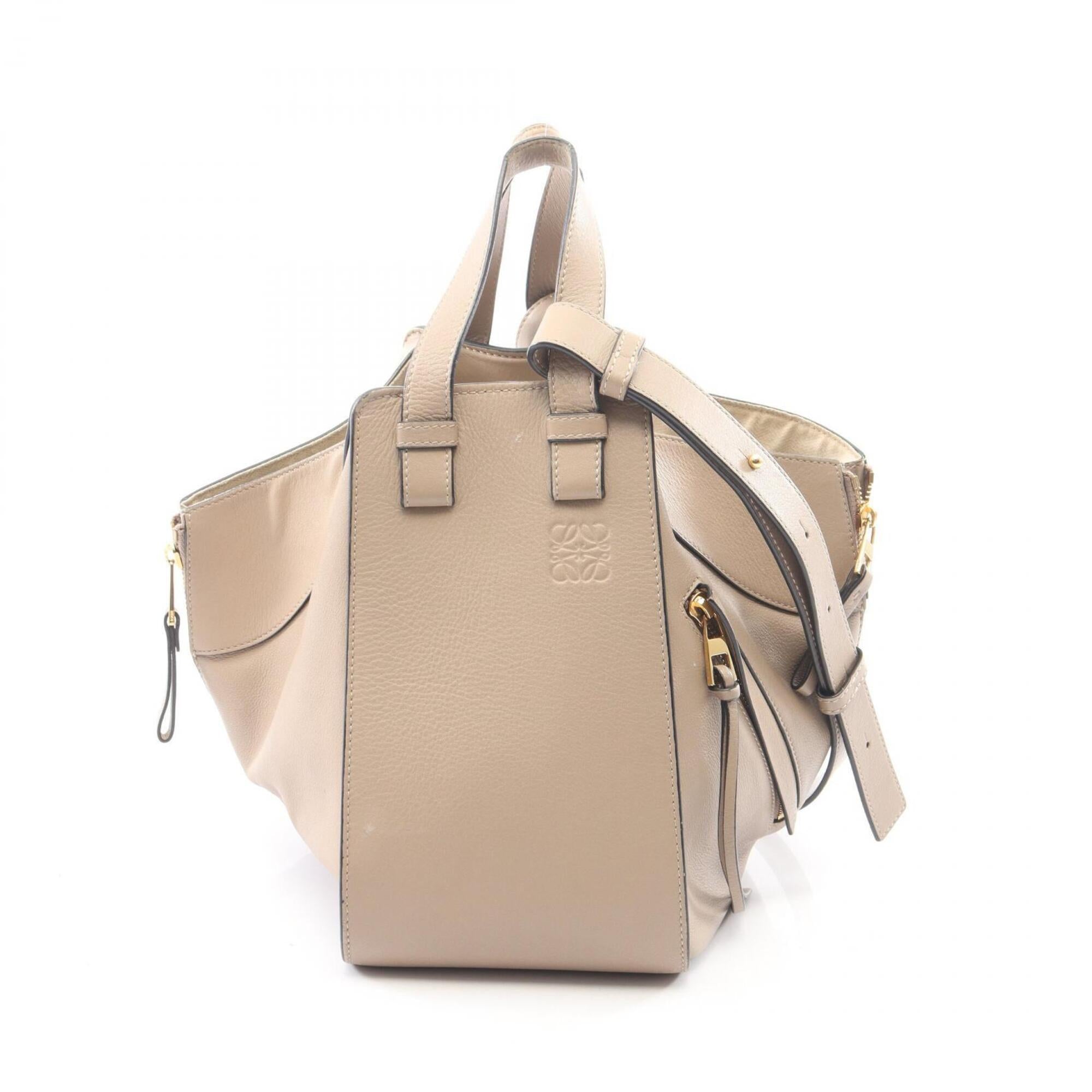 Loewe Beige Leather Handbag (Pre-Owned)
