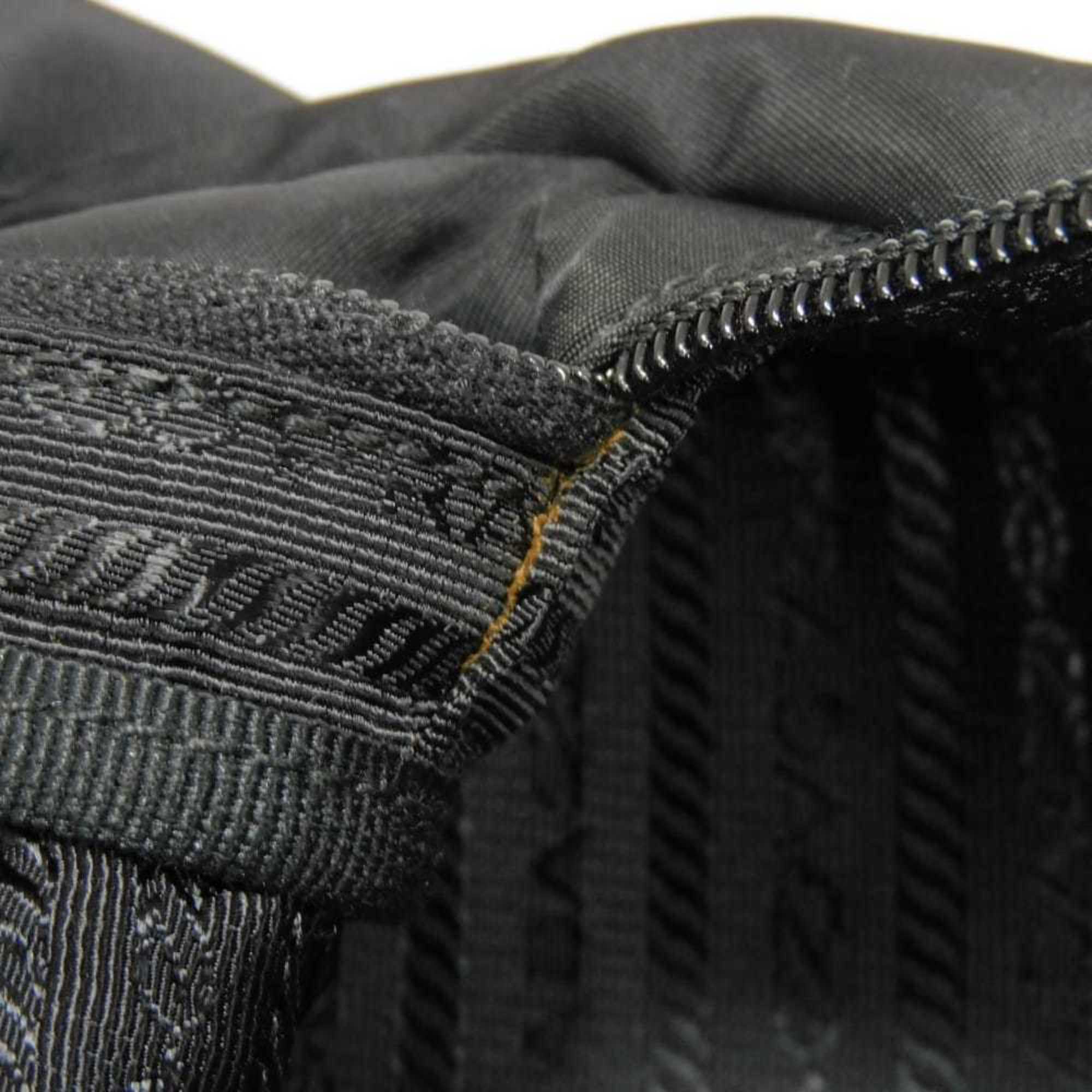 Prada Black Nero Nylon Clutch Bag (Pre-Owned)