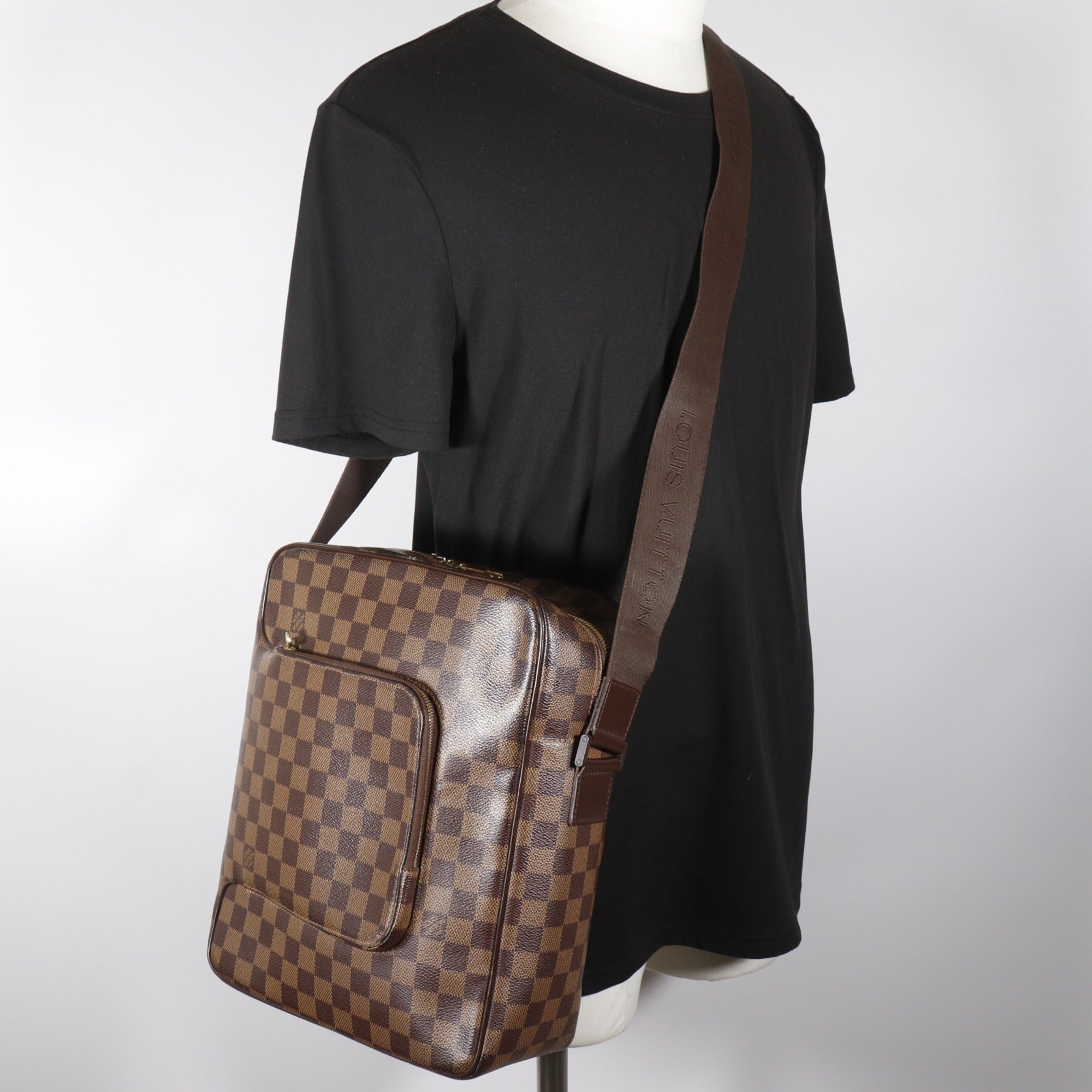 Louis Vuitton Brown Damier Canvas Shoulder Bag (Pre-Owned)