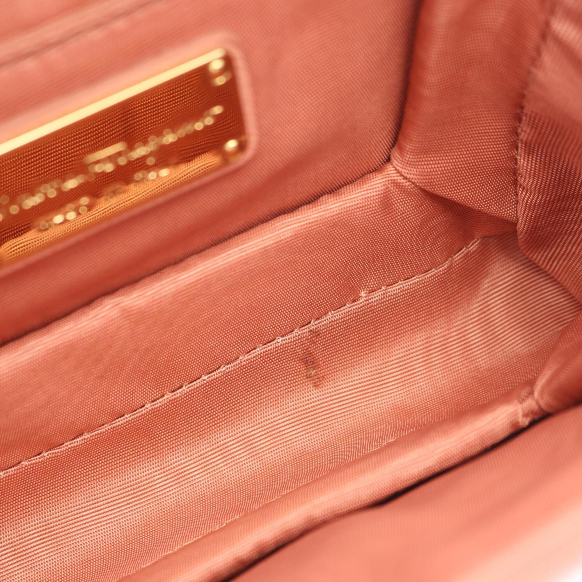 Salvatore Ferragamo Vara Pink Leather Handbag Pochette Shoulder Bag (Pre-Owned)