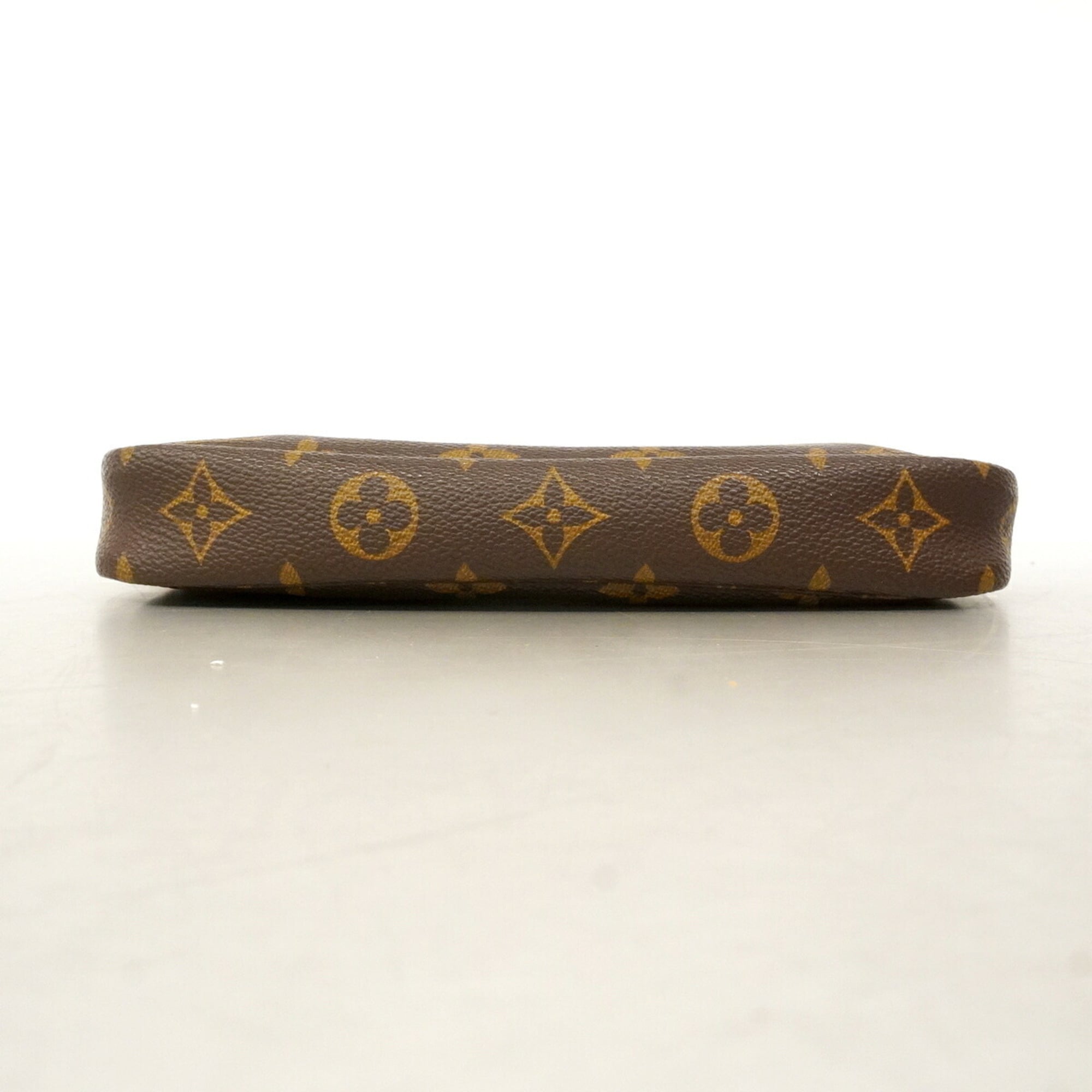 Louis Vuitton Brown Pouch (Pre-Owned)