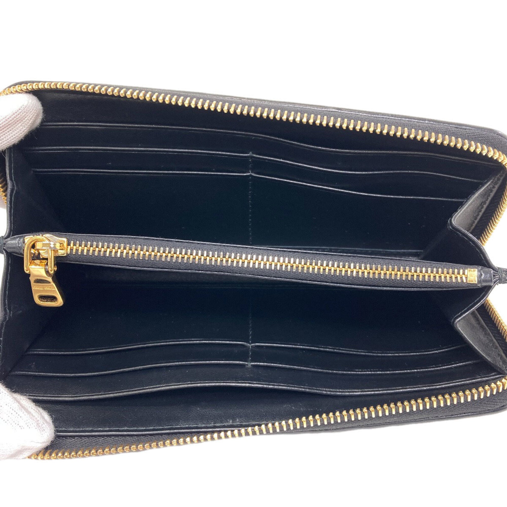 Miu Miu Black Leather Long Wallet (Bi-Fold) (Pre-Owned)