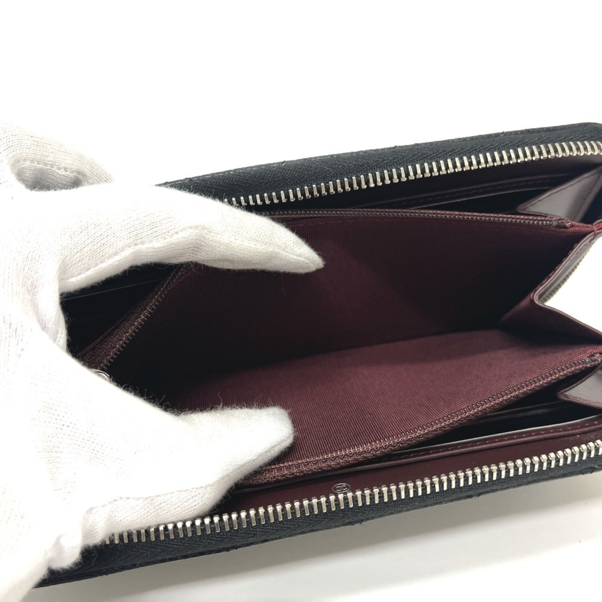 Chanel Black Grained Calfskin Long Wallet (Bi-Fold) (Pre-Owned)