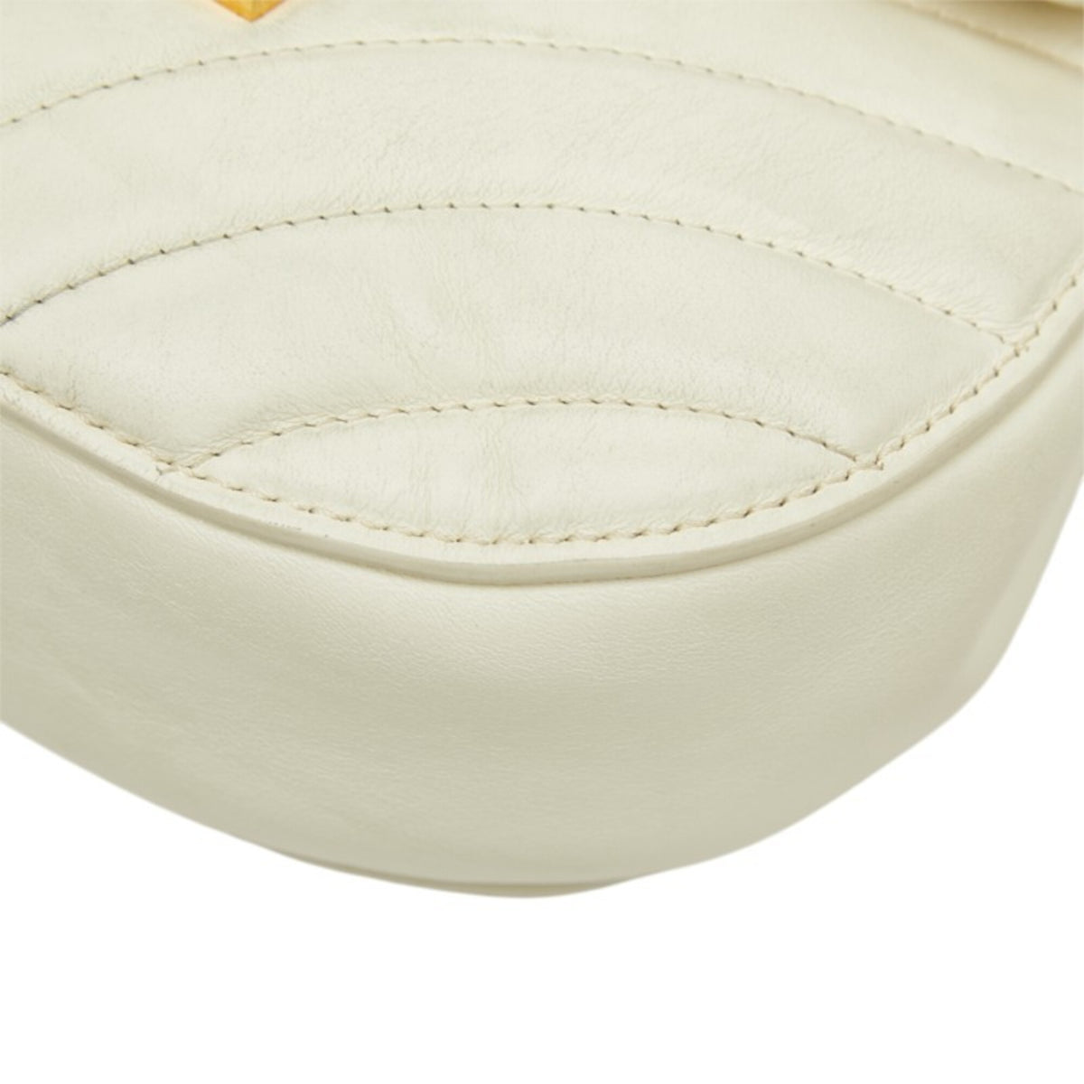 Chloé Ivory Leather Shoulder Bag (Pre-Owned)