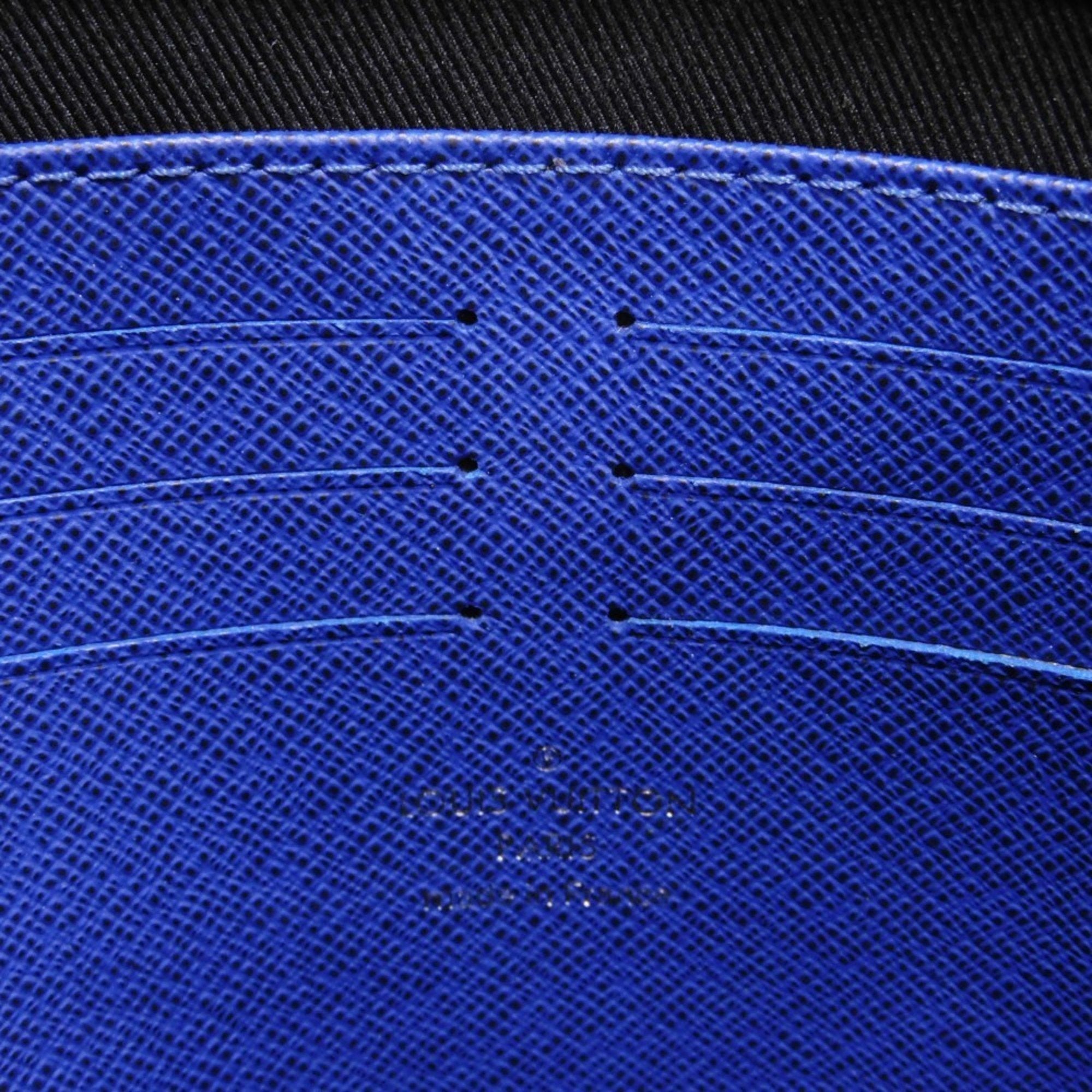 Louis Vuitton Blue Cobalt Taiga Leather Clutch Bag Pochette (Pre-Owned)
