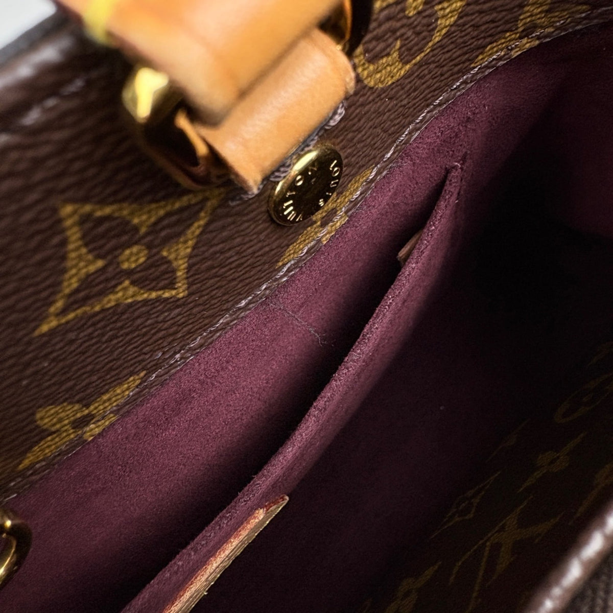 Louis Vuitton Brown Monogram Handbag Shoulder Bag (Pre-Owned)