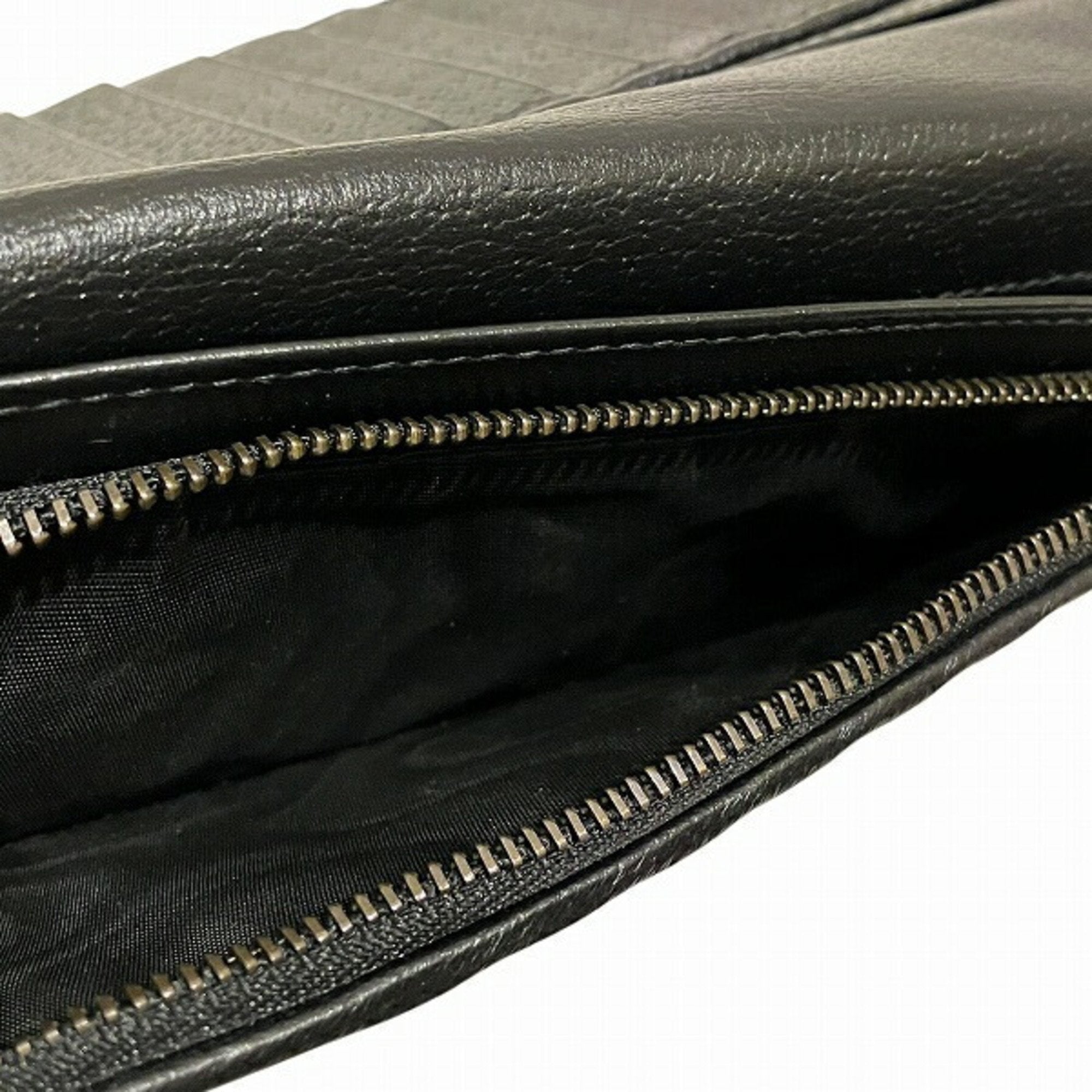 Gucci Black Leather Long Wallet (Bi-Fold) (Pre-Owned)