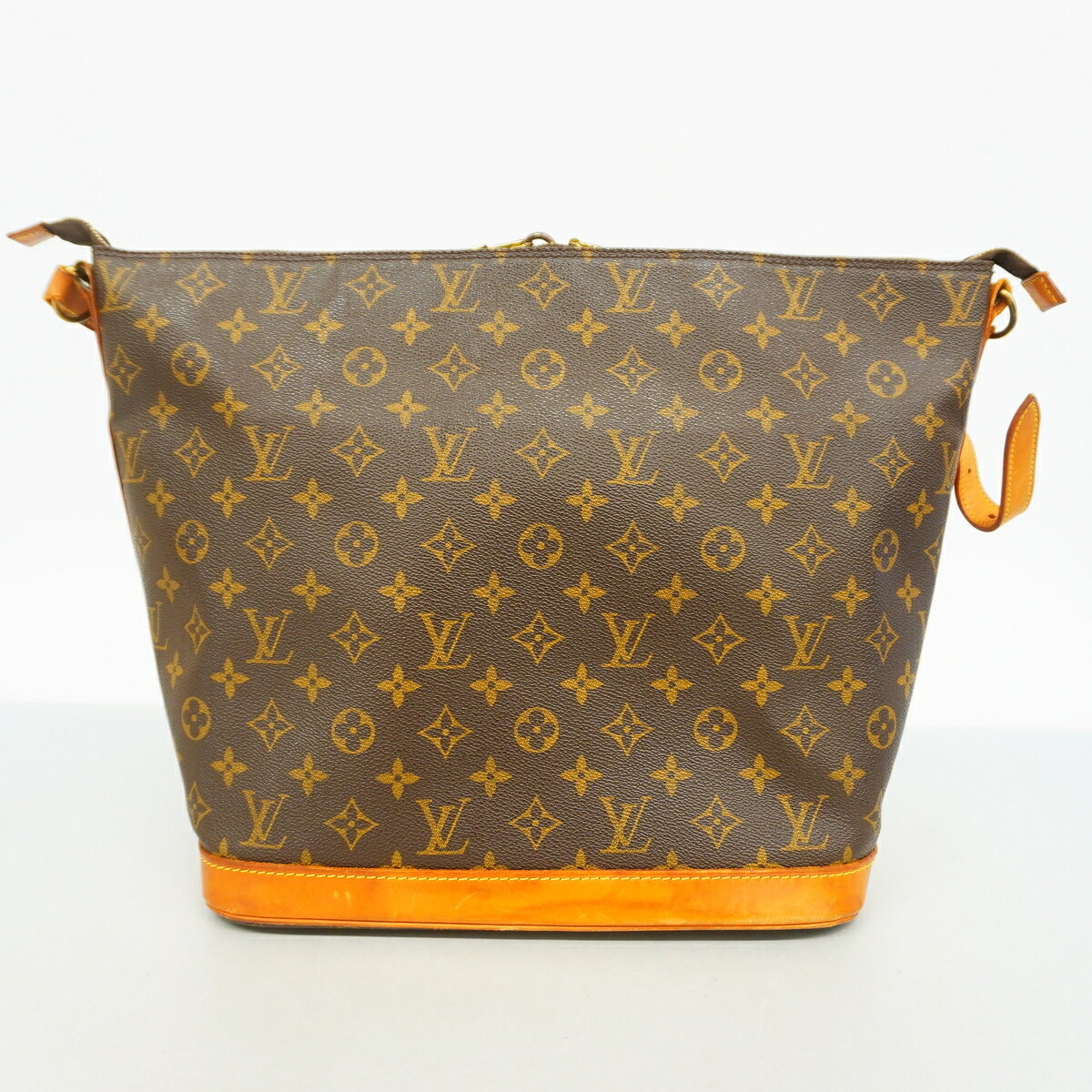 Louis Vuitton Brown Shoulder Bag (Pre-Owned)