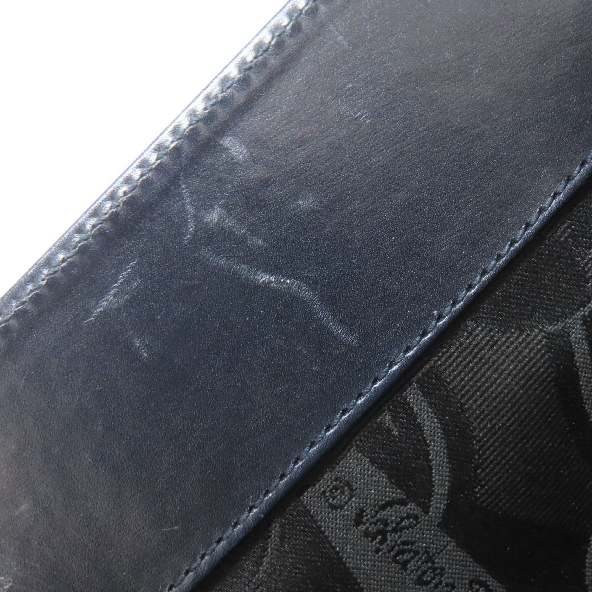 Salvatore Ferragamo Black Navy Leather Handbag (Pre-Owned)
