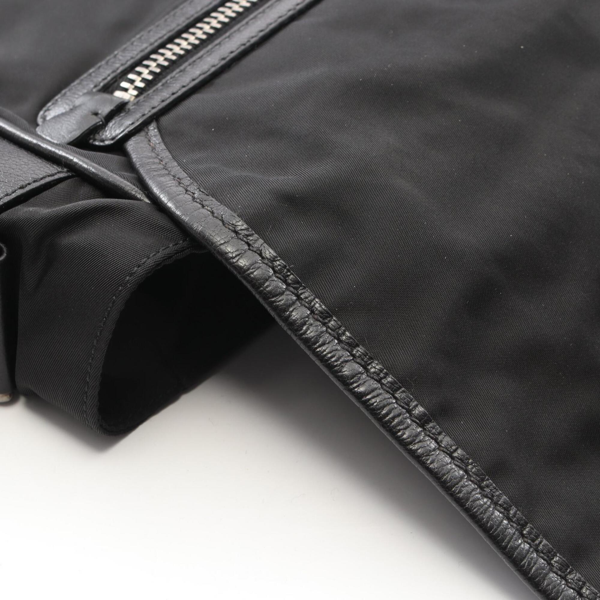 Prada Black Nylon Leather Handbag Shoulder Bag (Pre-Owned)