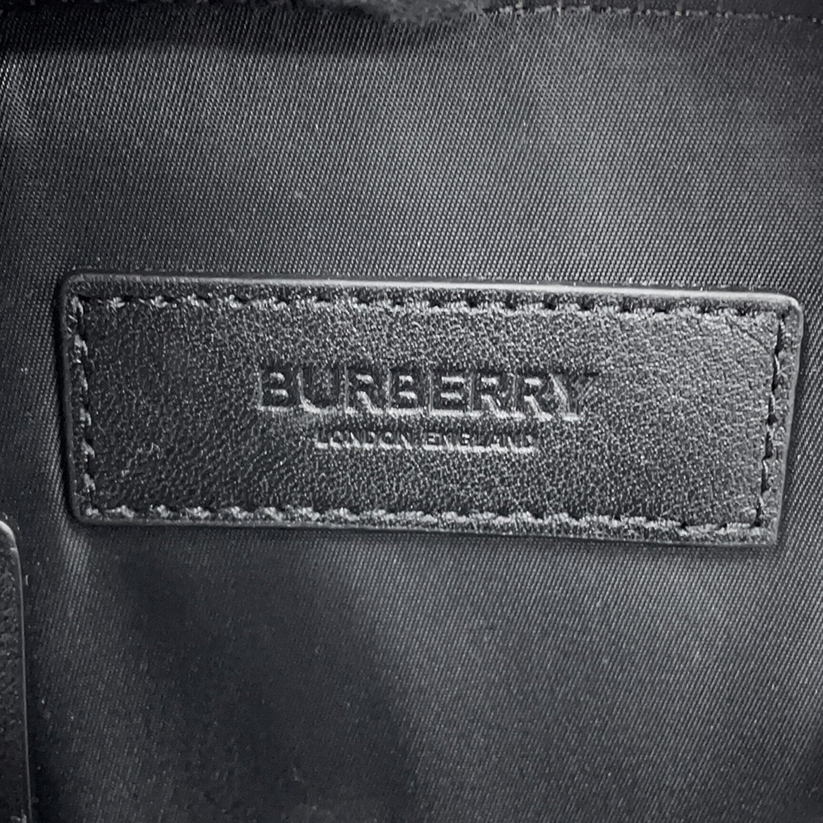 Burberry Black Red Color White Pvc Crossbody Bag Handbag Shoulder Bag (Pre-Owned)