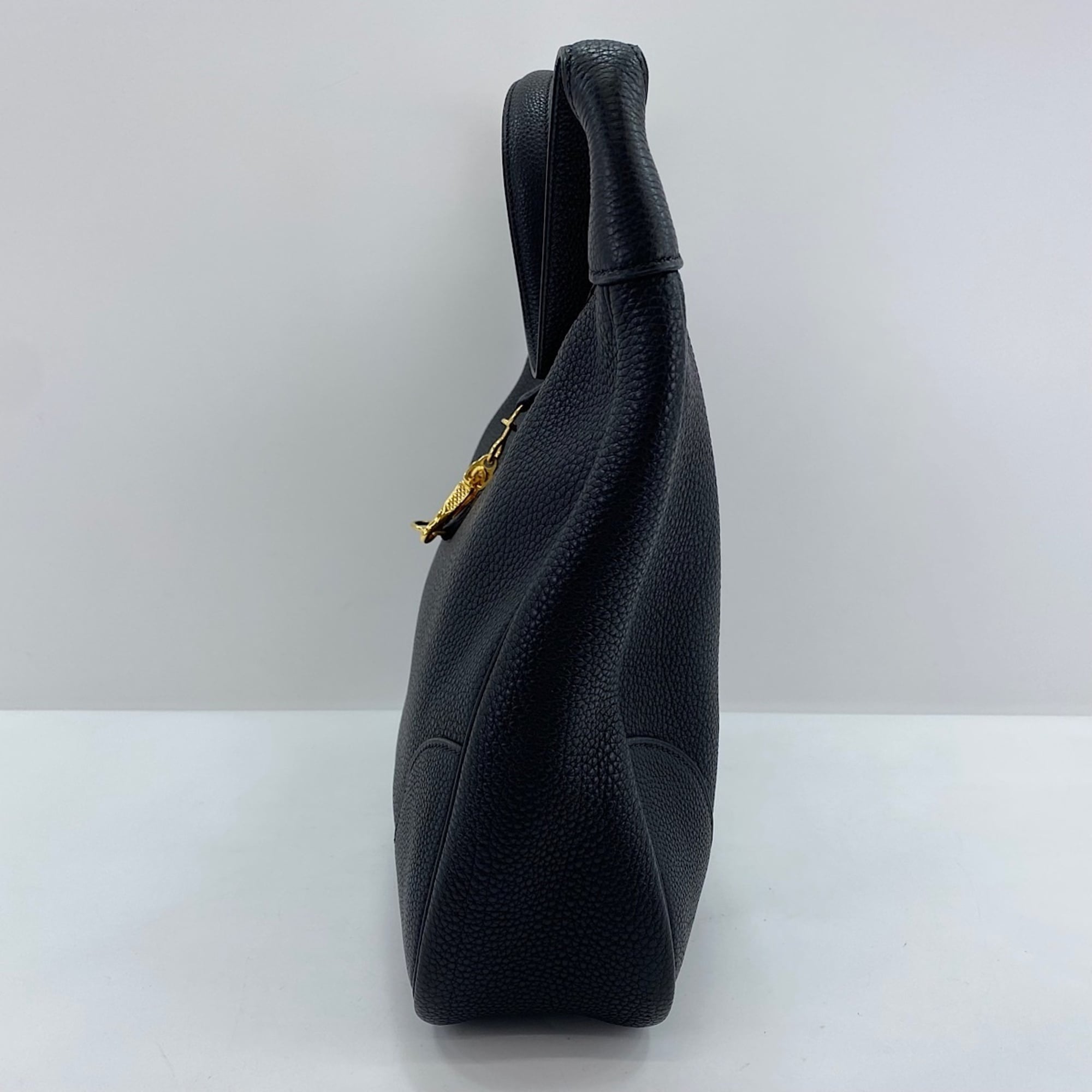 Hermes Trim Black Shoulder Bag (Pre-Owned)