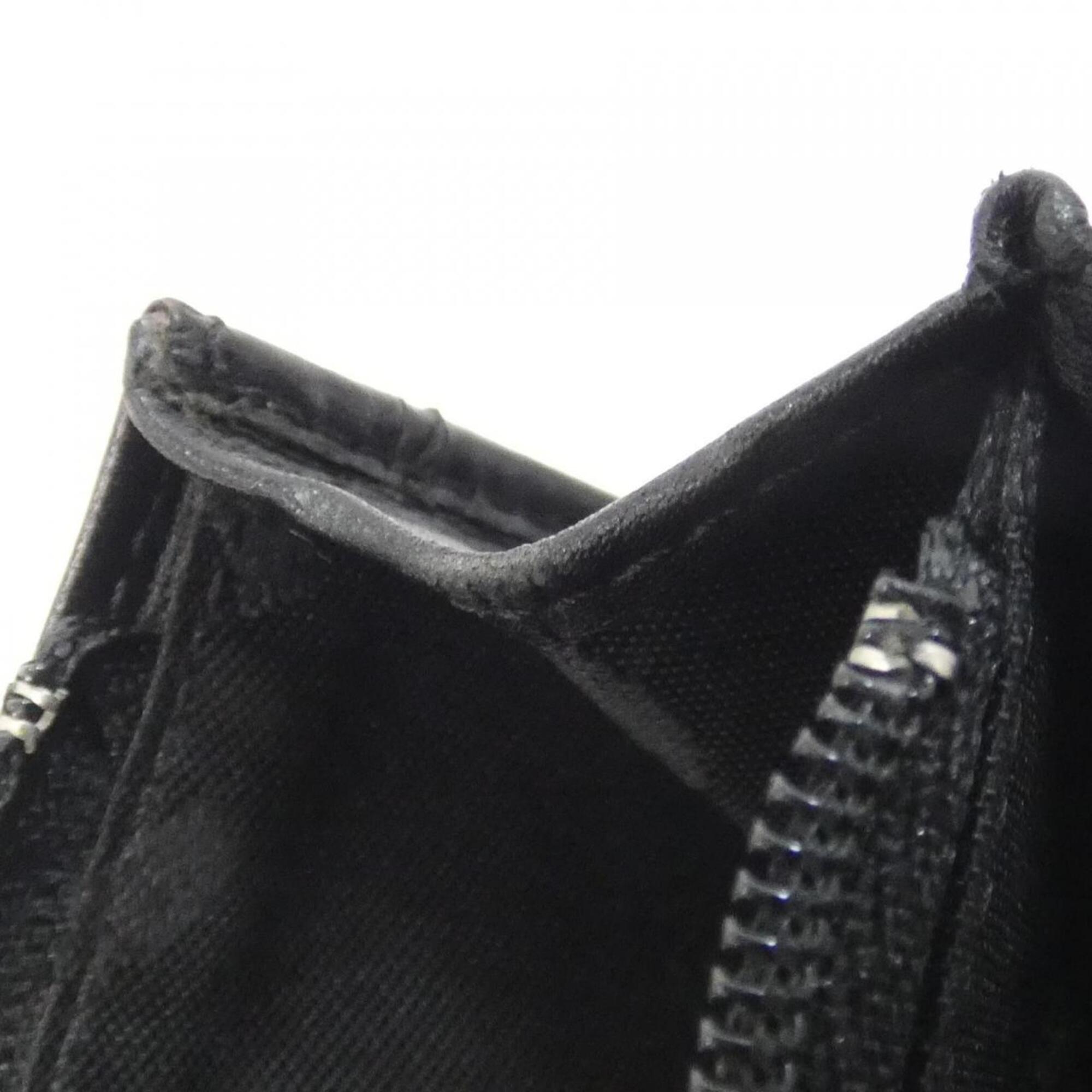 Chanel Black Leather Long Wallet (Bi-Fold) (Pre-Owned)