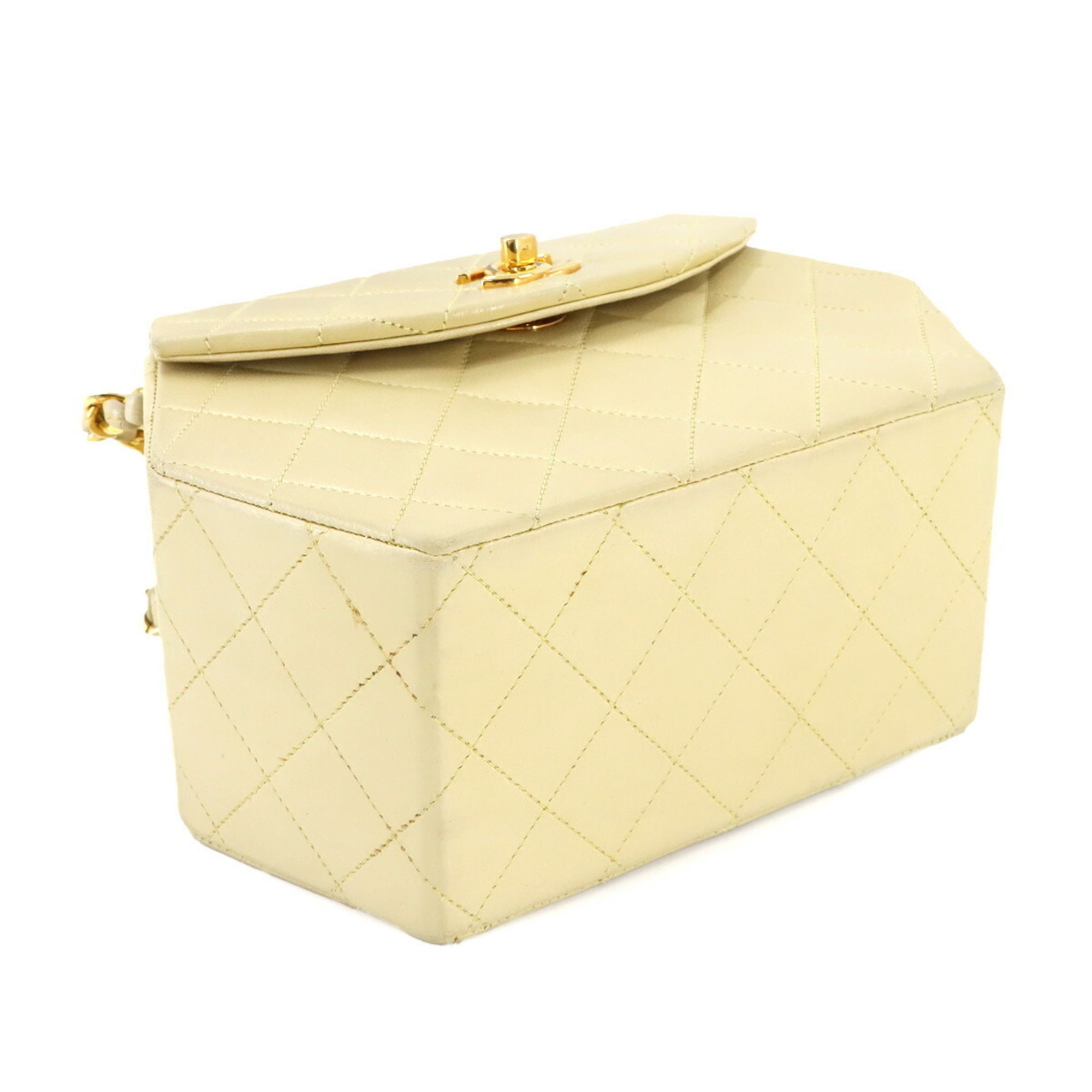 Chanel Yellow Leather Handbag (Pre-Owned)