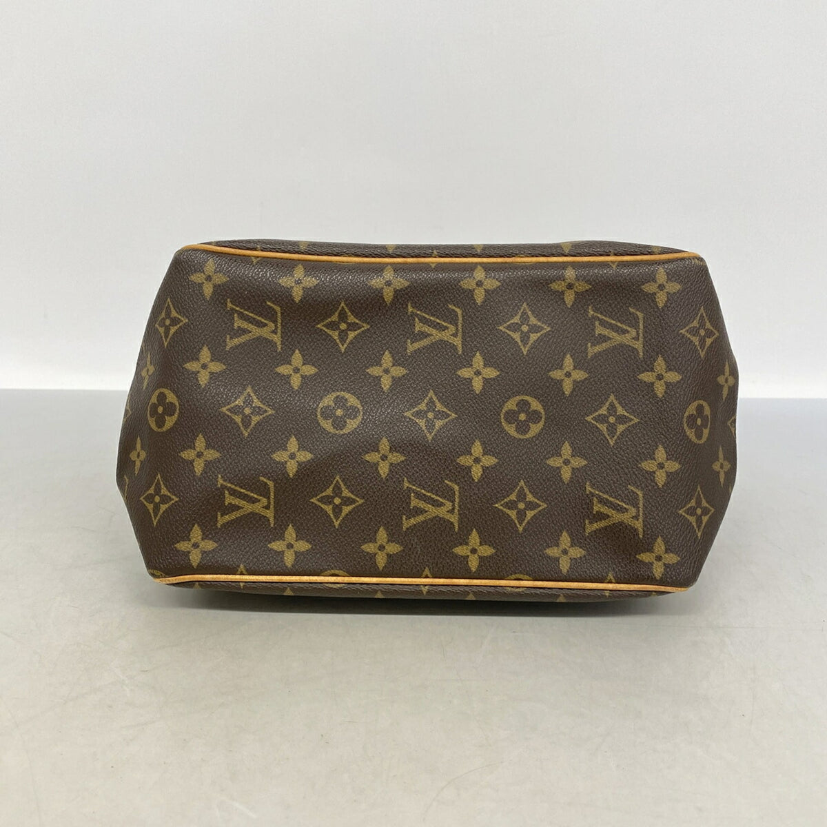 Louis Vuitton Brown Handbag (Pre-Owned)