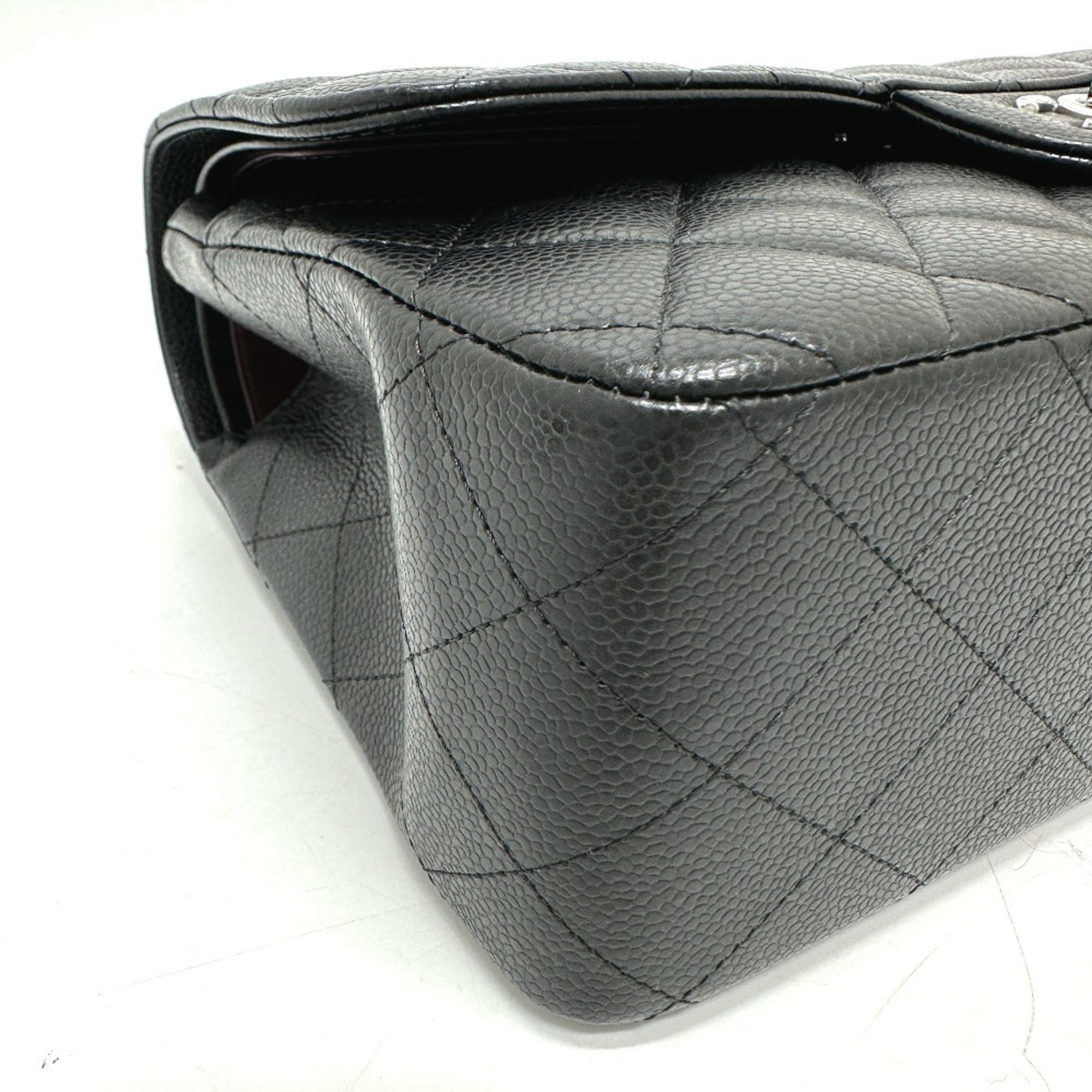 Chanel Black Grained Calfskin Shoulder Bag (Pre-Owned)