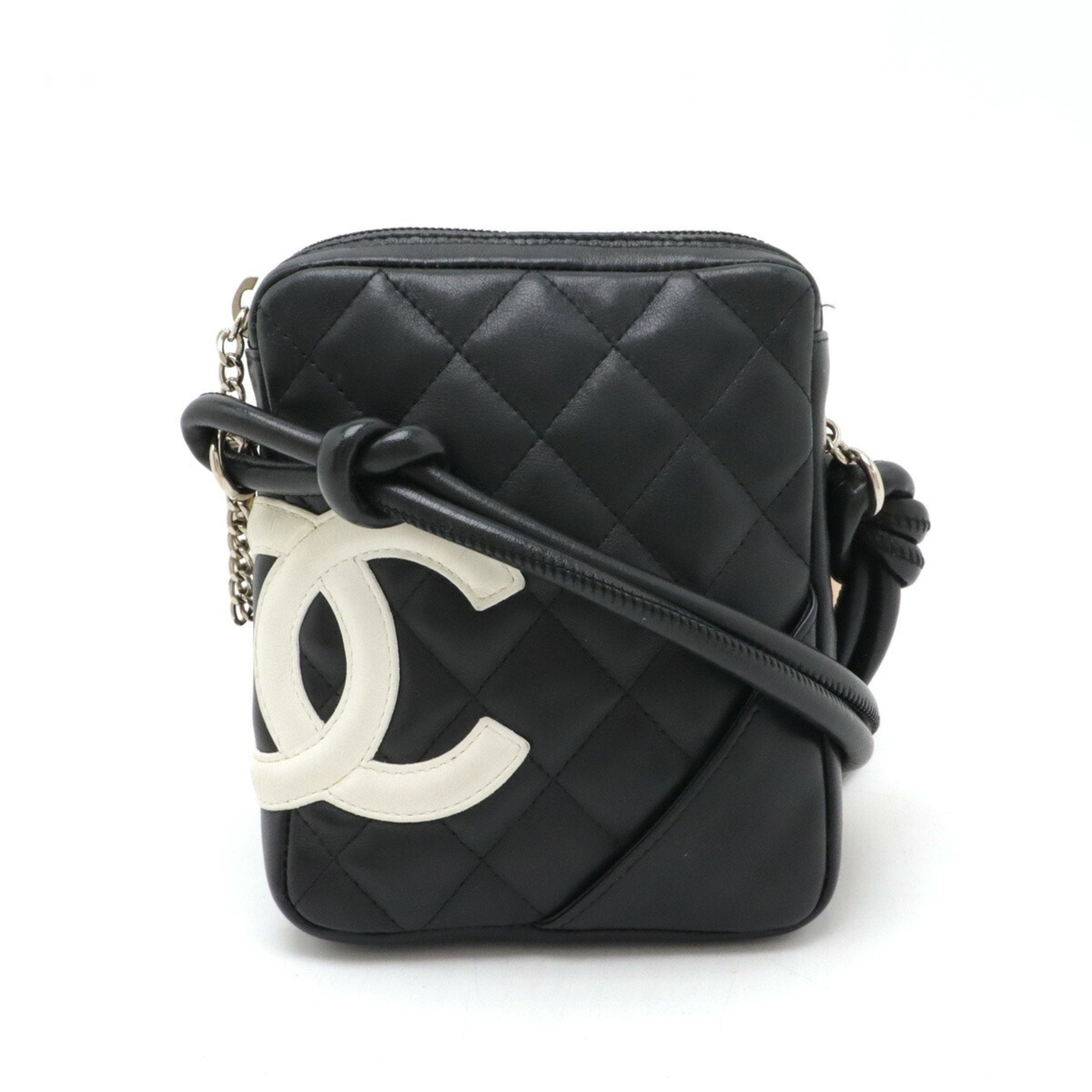 Chanel Black Pink White Leather Shoulder Bag (Pre-Owned)