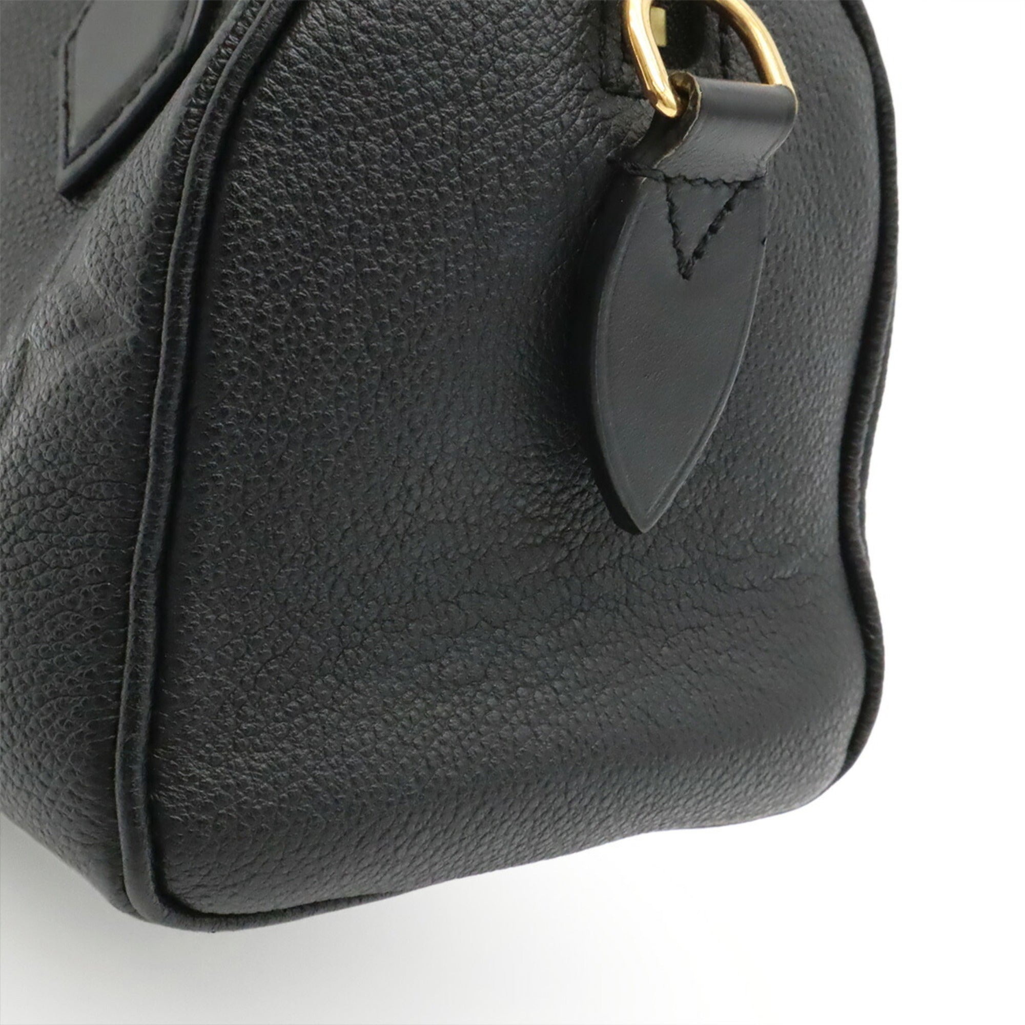 Louis Vuitton Black Noir Leather Handbag Shoulder Bag (Pre-Owned)