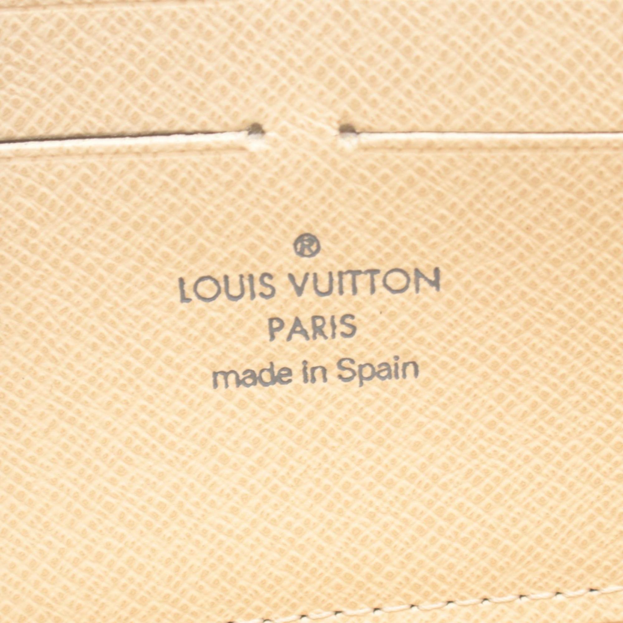 Louis Vuitton Damier Azur White Coated Canvas Long Wallet (Bi-Fold) (Pre-Owned)