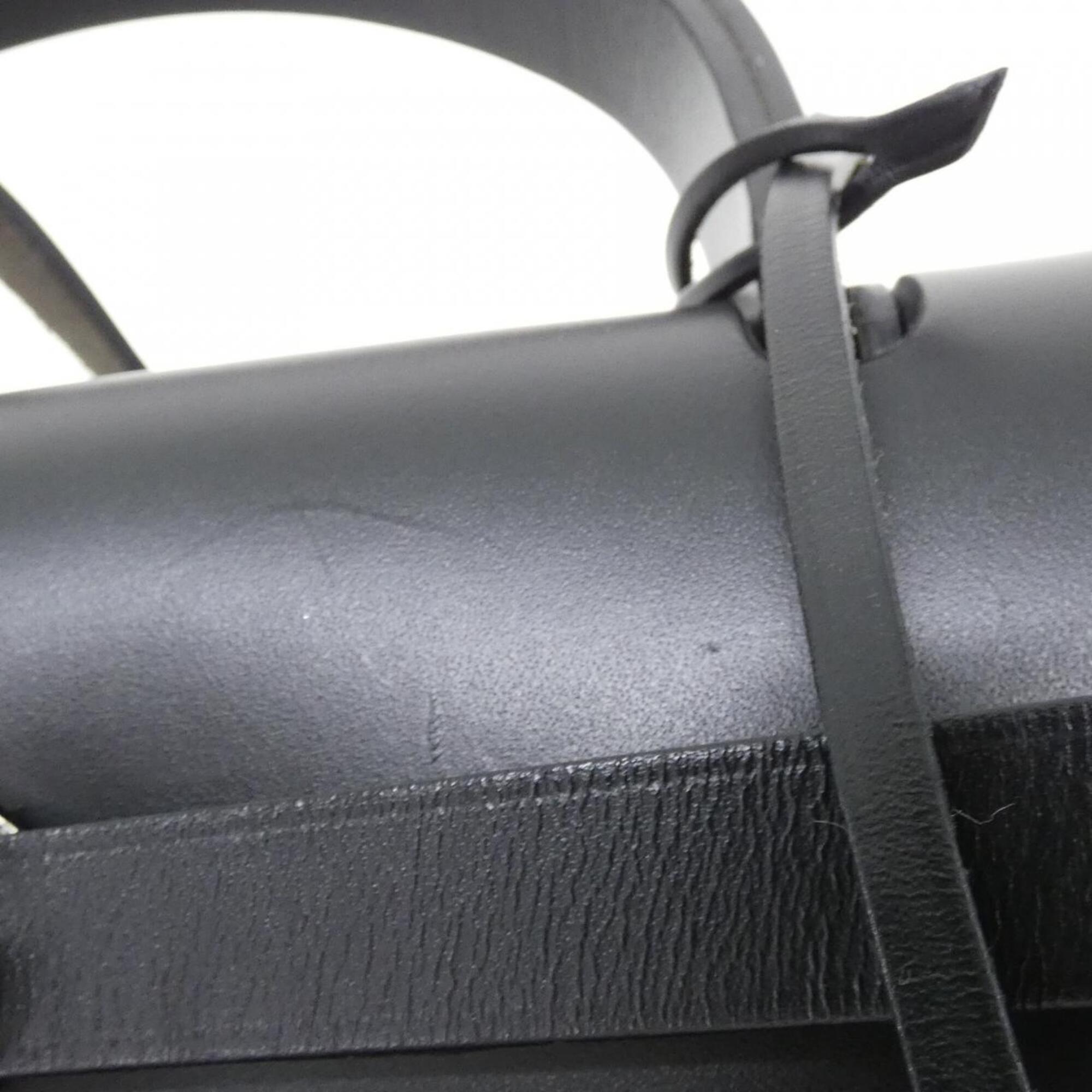 Hermes Black Vache Leather Leather Handbag (Pre-Owned)