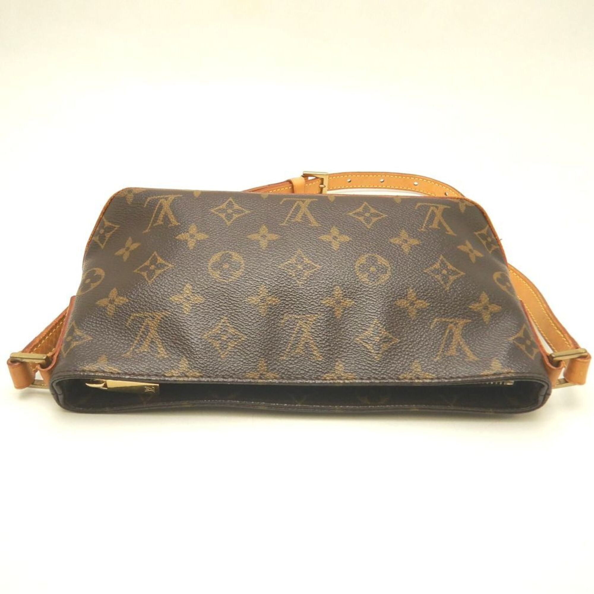 Louis Vuitton Brown Monogram Monogram Shoulder Bag (Pre-Owned)
