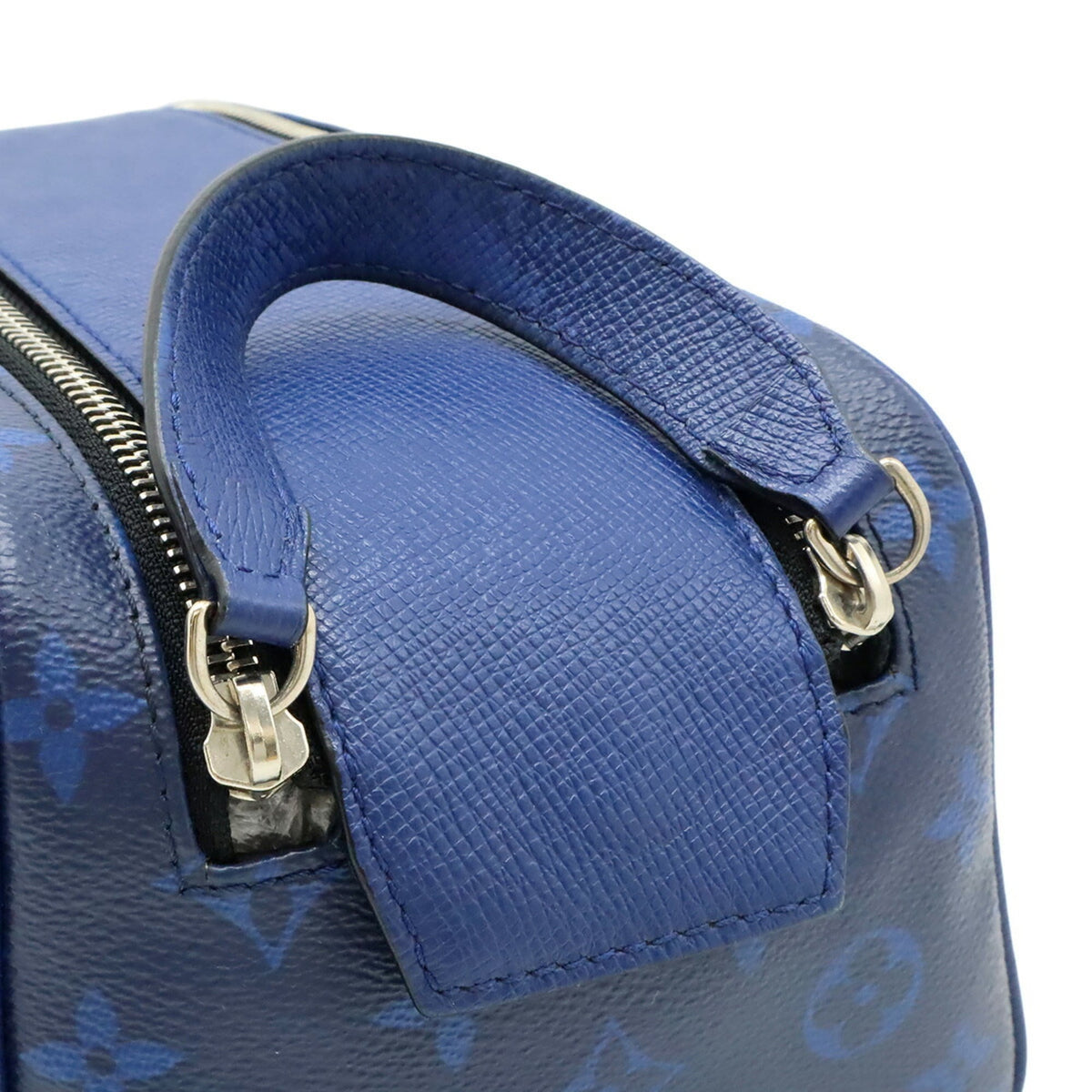 Louis Vuitton Cobalt Monogram Monogram Canvas Taiga Leather Leather Clutch Bag Handbag (Pre-Owned)
