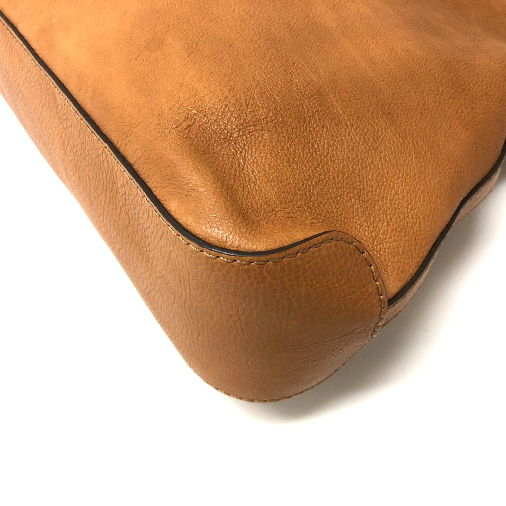 Gucci Brown Leather Shoulder Bag (Pre-Owned)