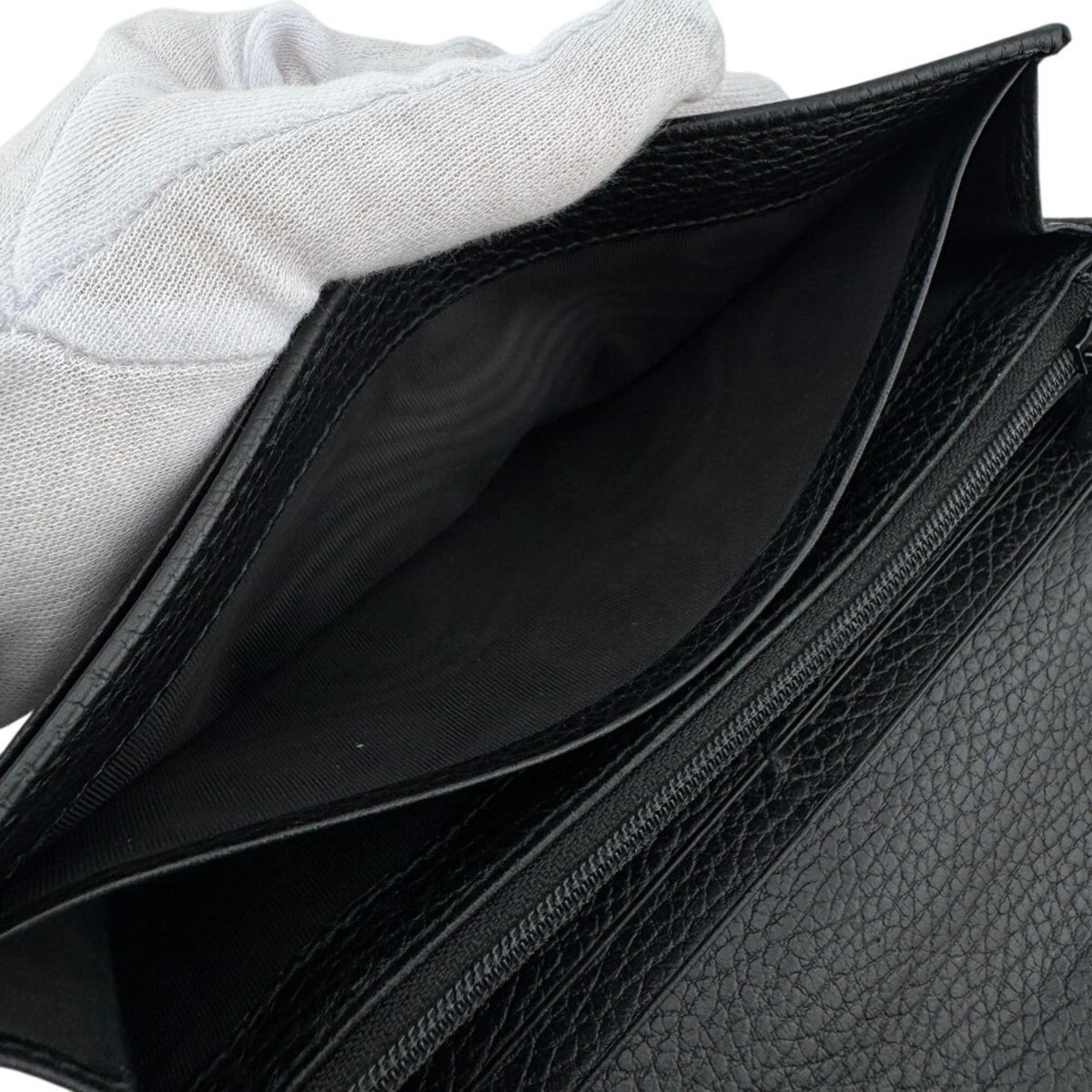 Gucci Black Leather Long Wallet (Bi-Fold) (Pre-Owned)