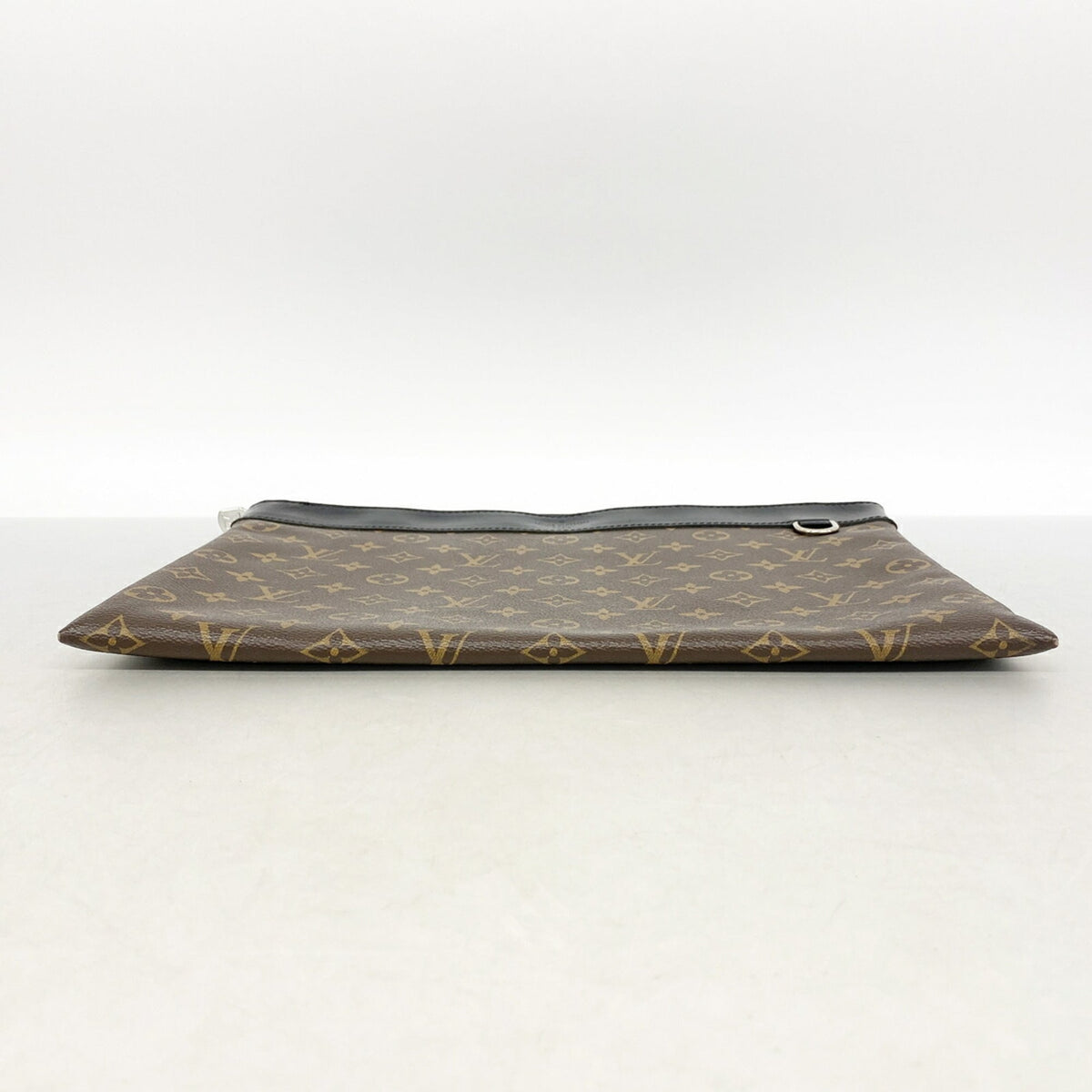 Louis Vuitton Black Brown Clutch Bag (Pre-Owned)