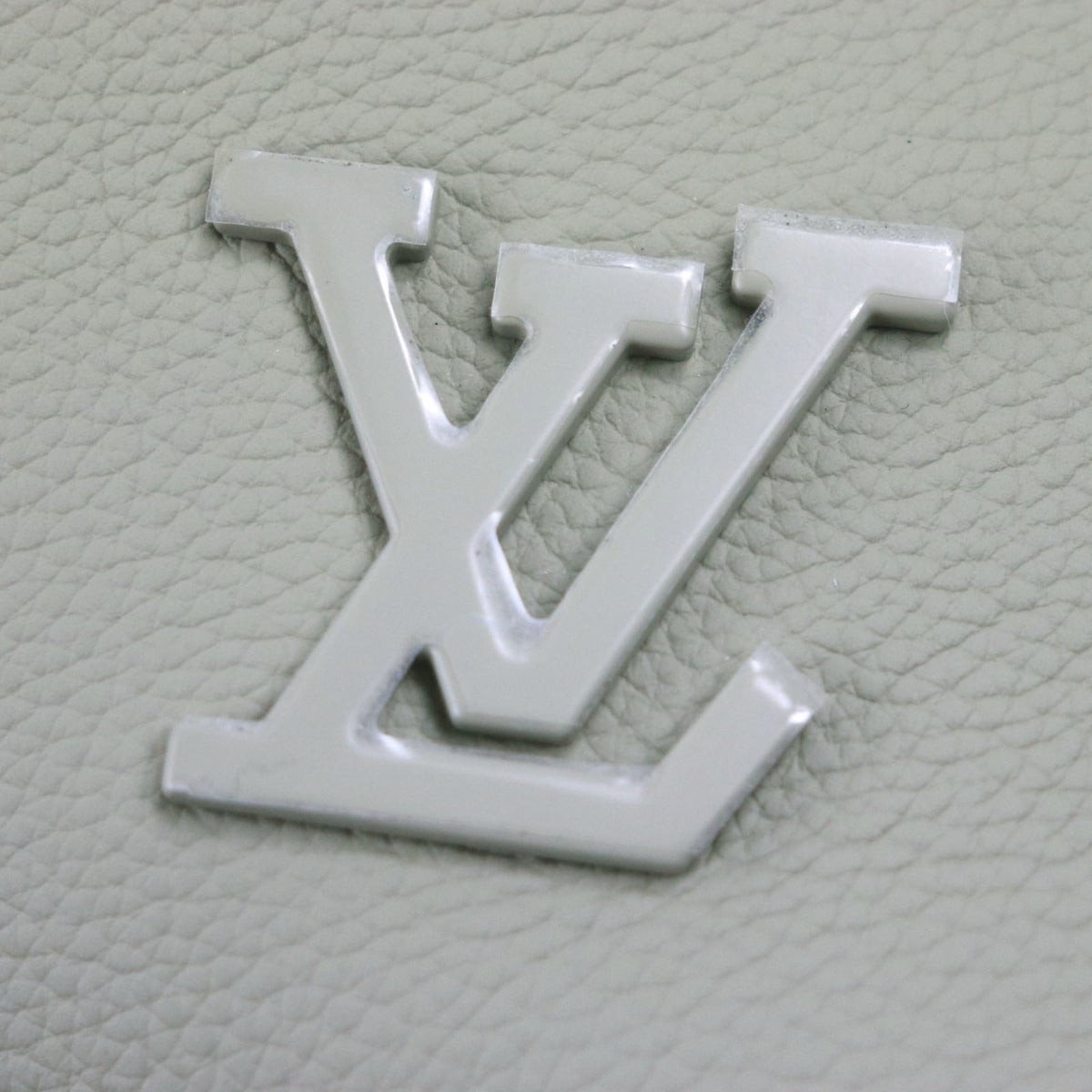 Louis Vuitton Tote Bag (Pre-Owned)