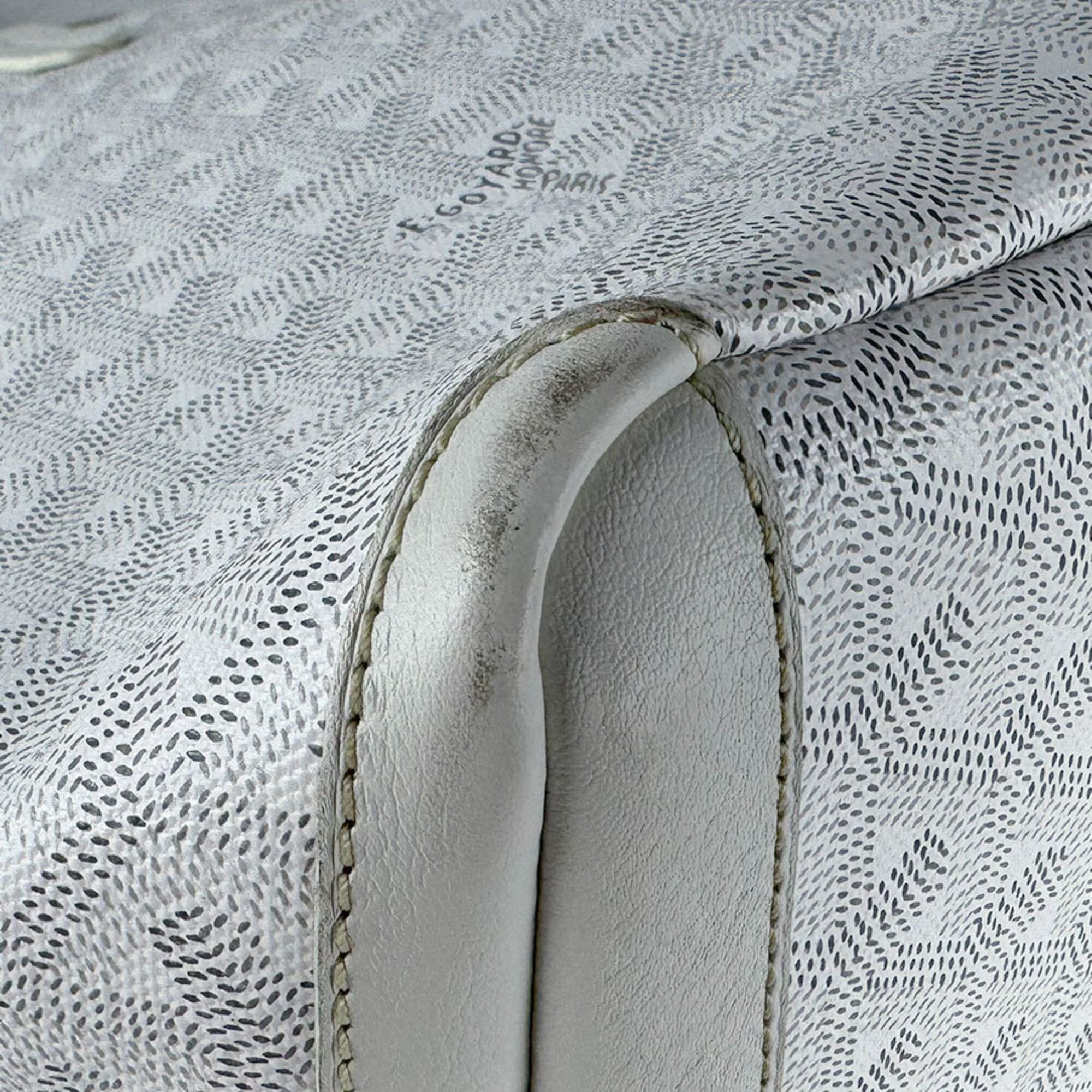 Goyard White Coated Canvas Tote Bag (Pre-Owned)