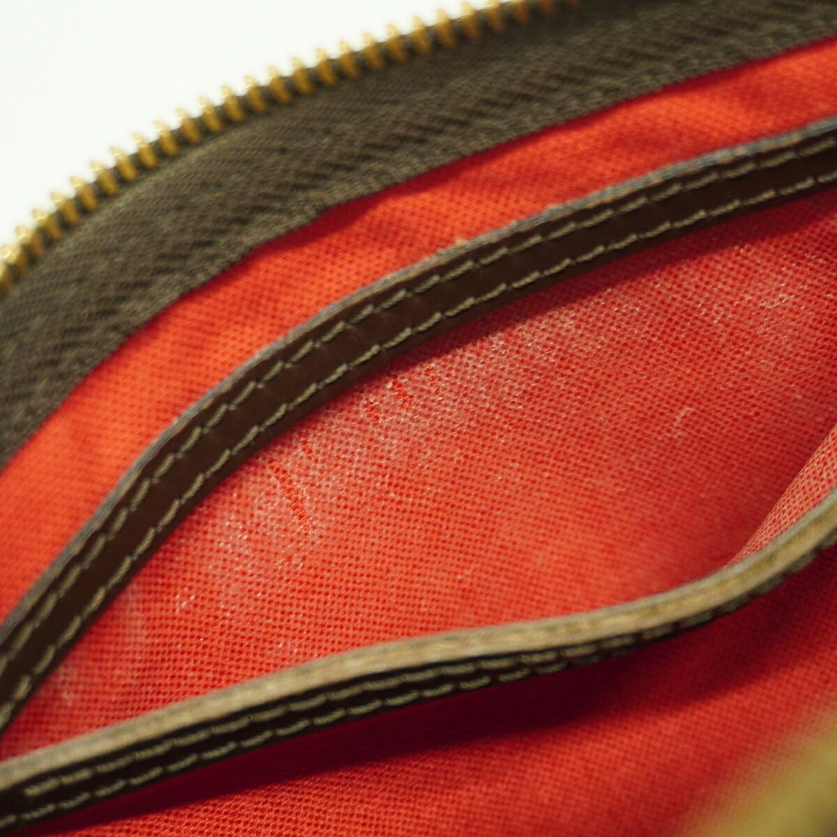 Louis Vuitton Ebene Handbag (Pre-Owned)