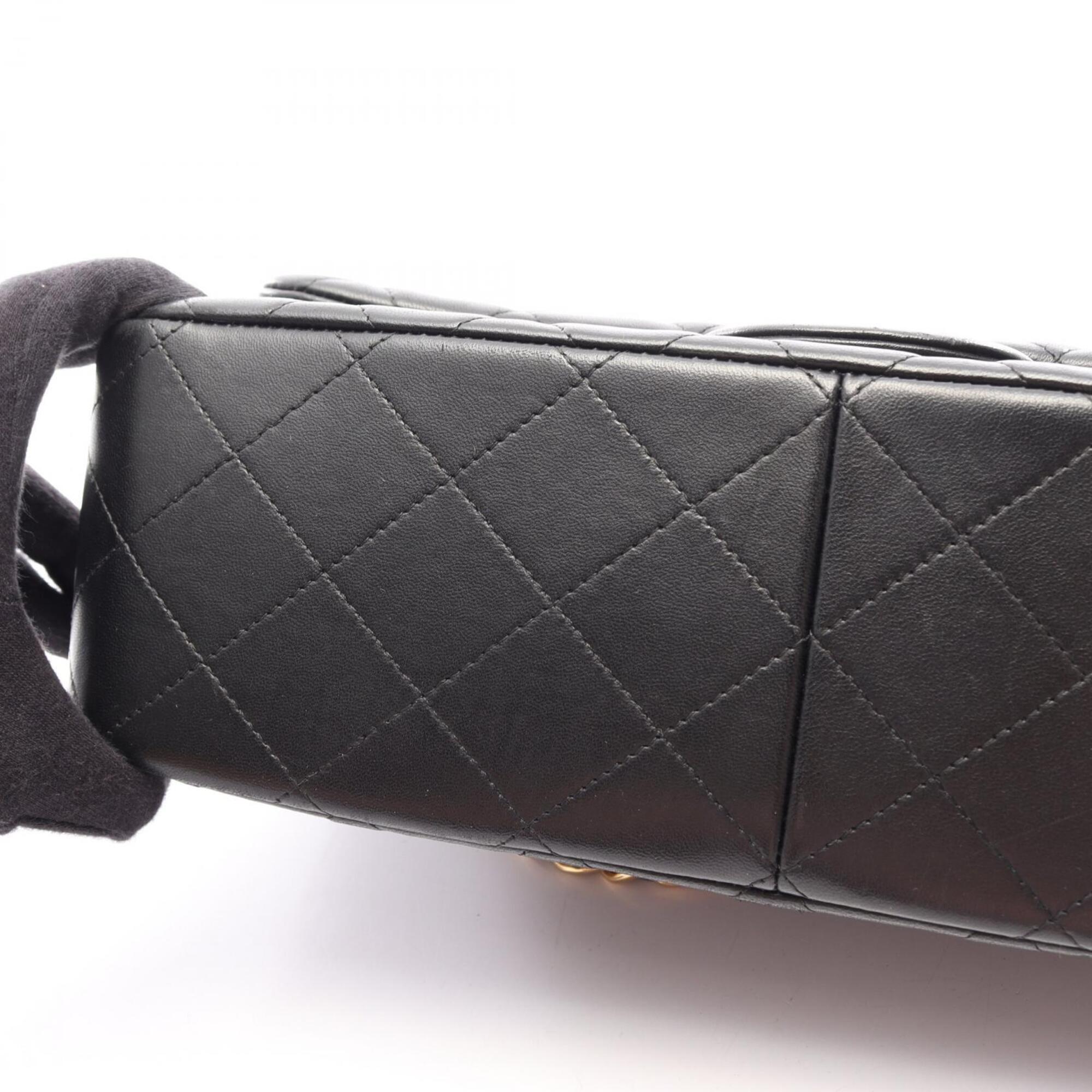 Chanel Black Leather Handbag Shoulder Bag (Pre-Owned)