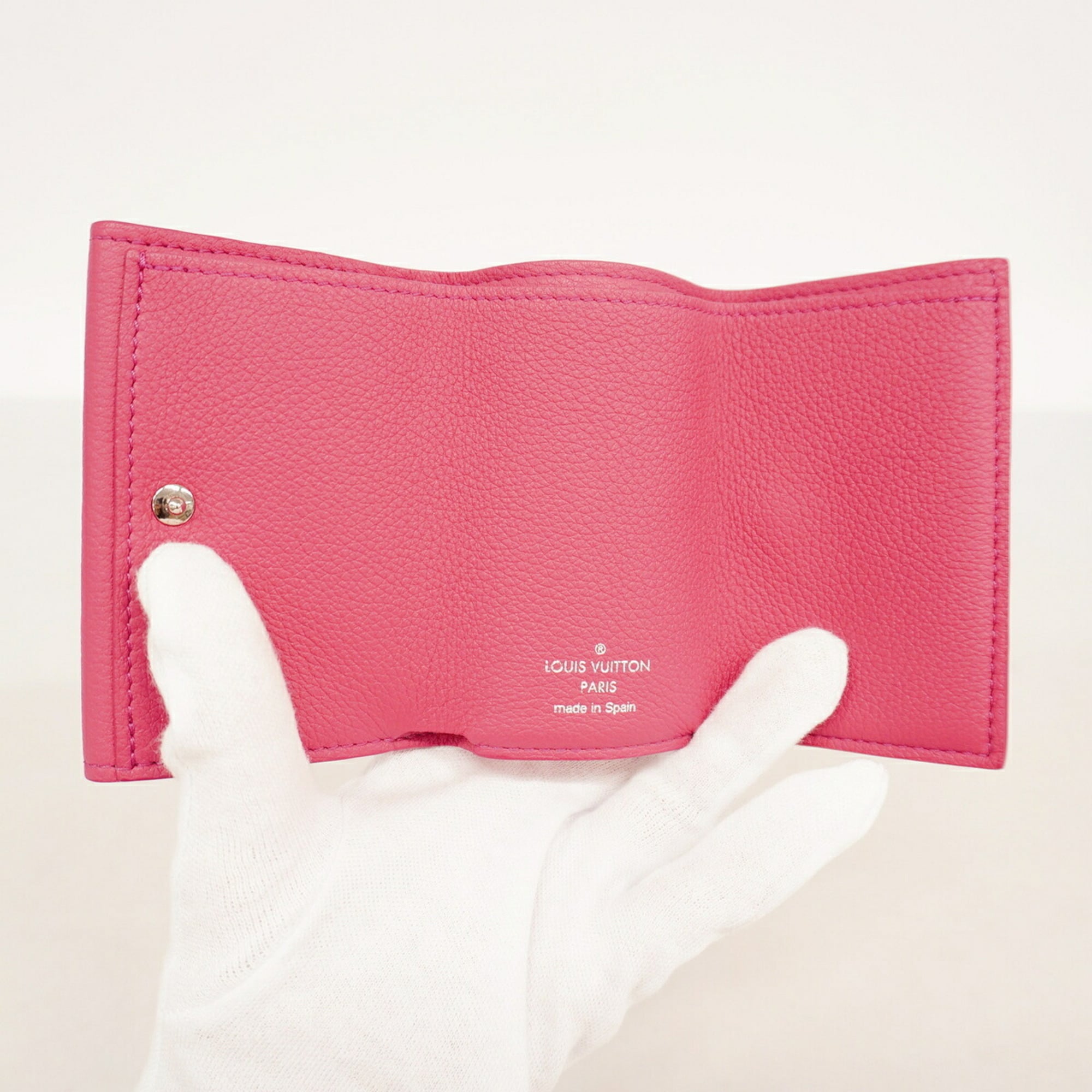 Louis Vuitton Pink Wallet (Tri-Fold) (Pre-Owned)
