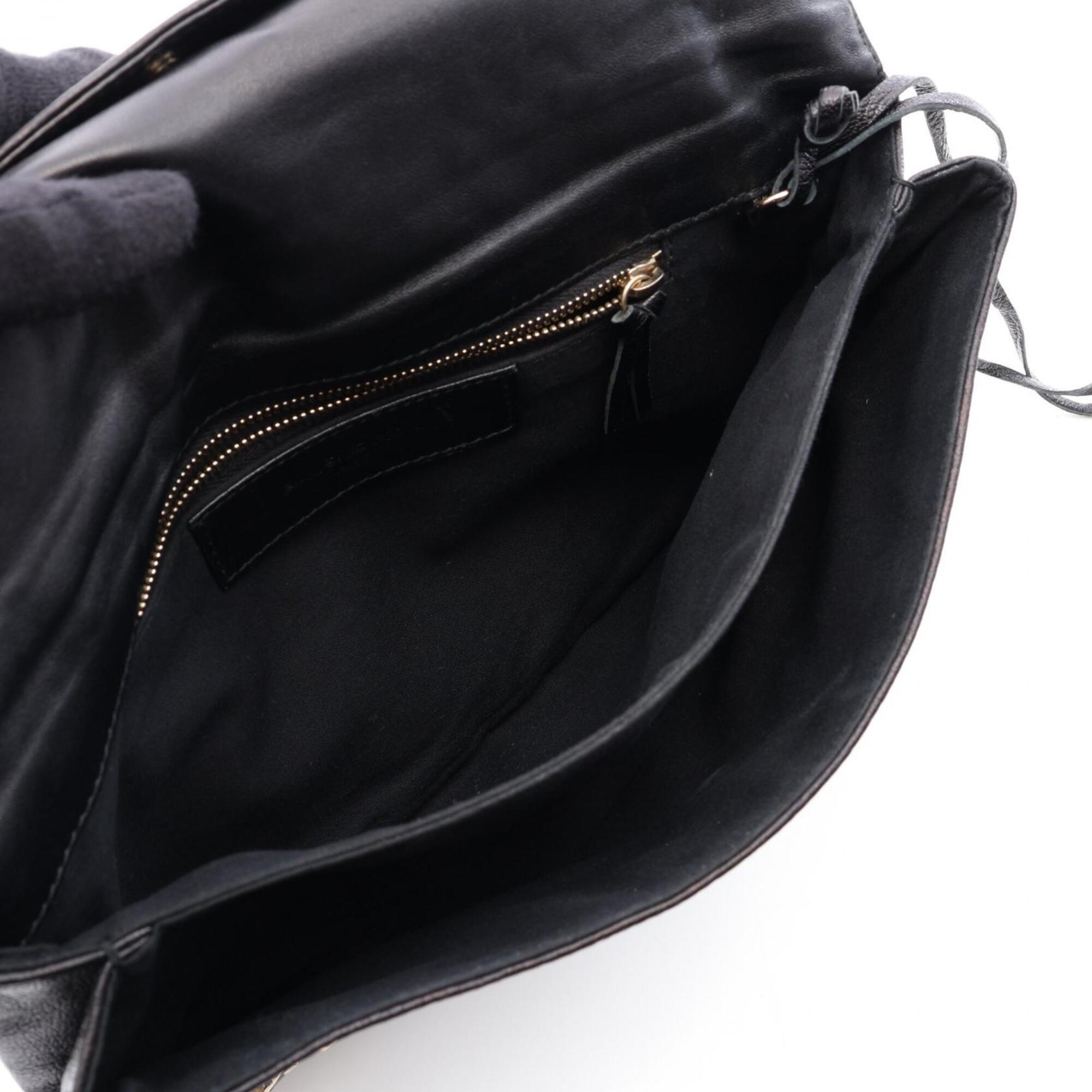 Balenciaga Black Leather Clutch Bag Handbag (Pre-Owned)