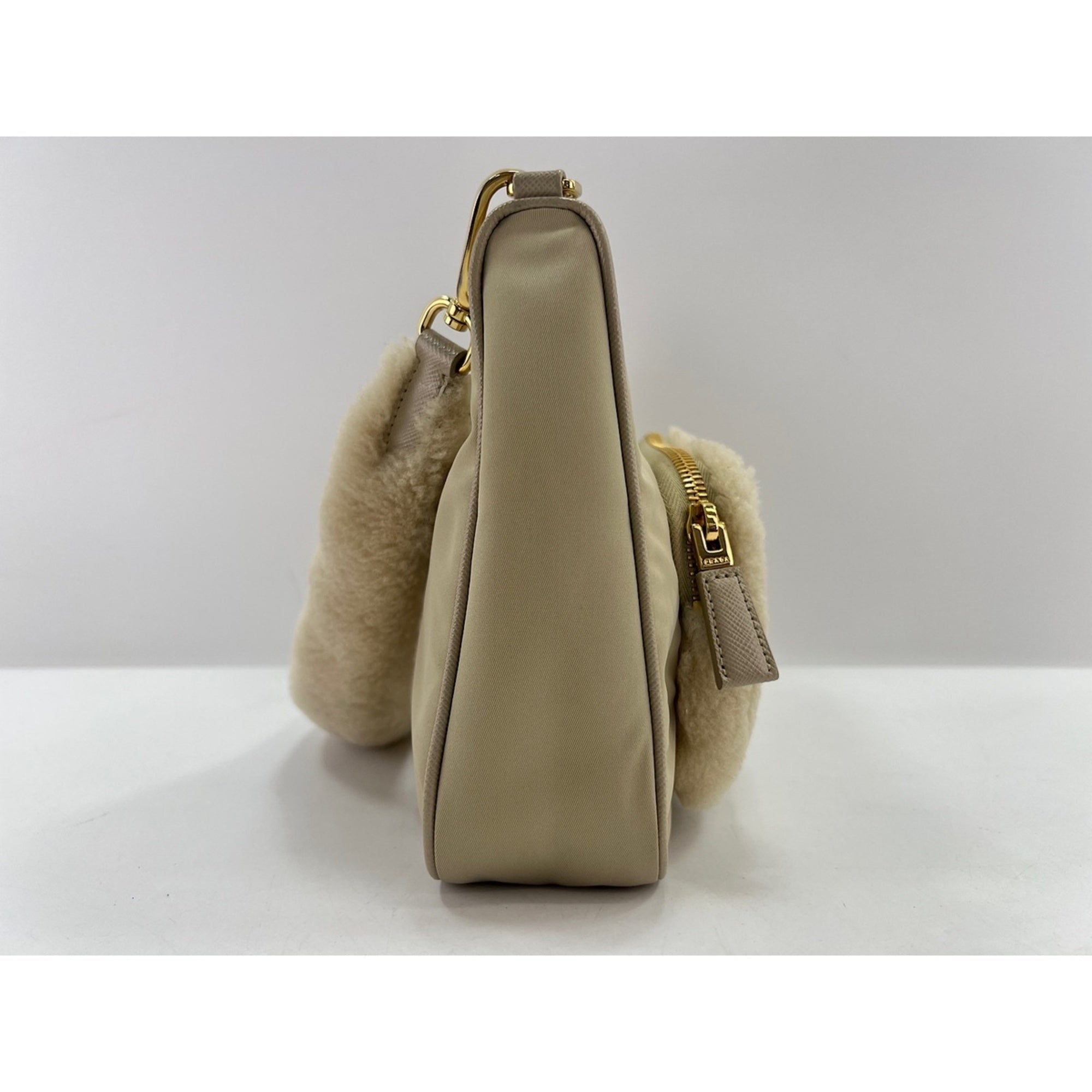 Prada Beige Shoulder Bag (Pre-Owned)