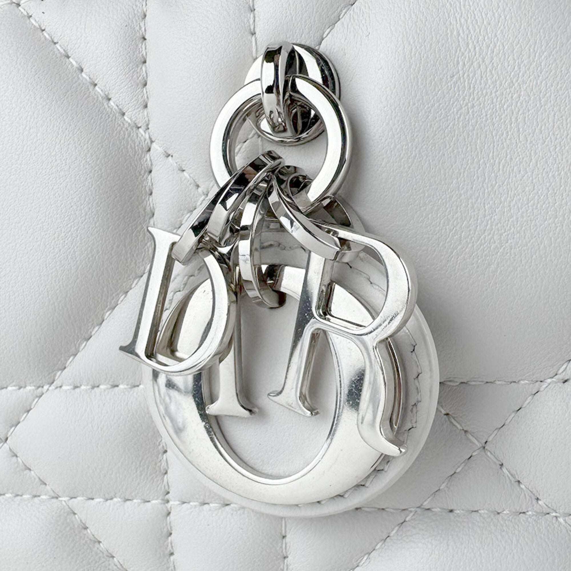 Christian Dior White Leather Handbag Shoulder Bag (Pre-Owned)