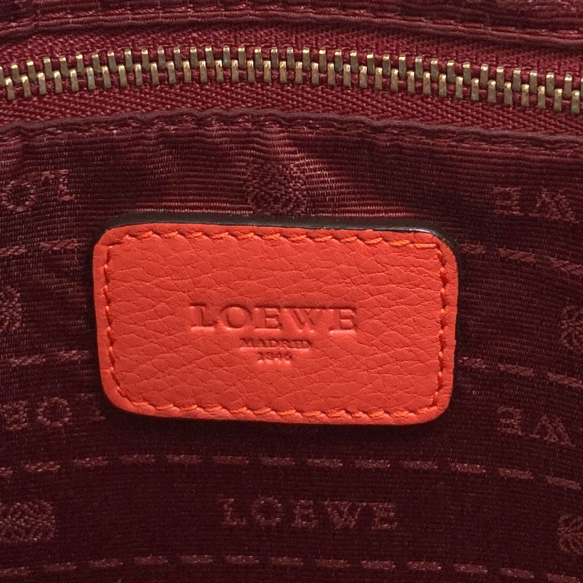 Loewe Red Color Leather Tote Bag (Pre-Owned)