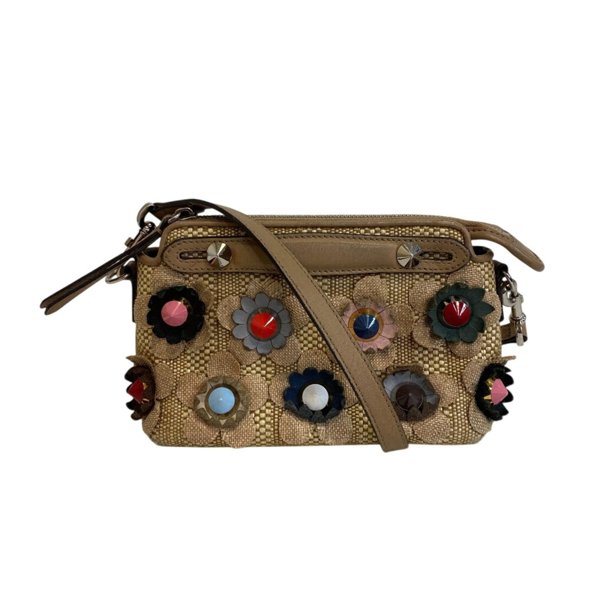 Fendi Beige Straw Handbag (Pre-Owned)